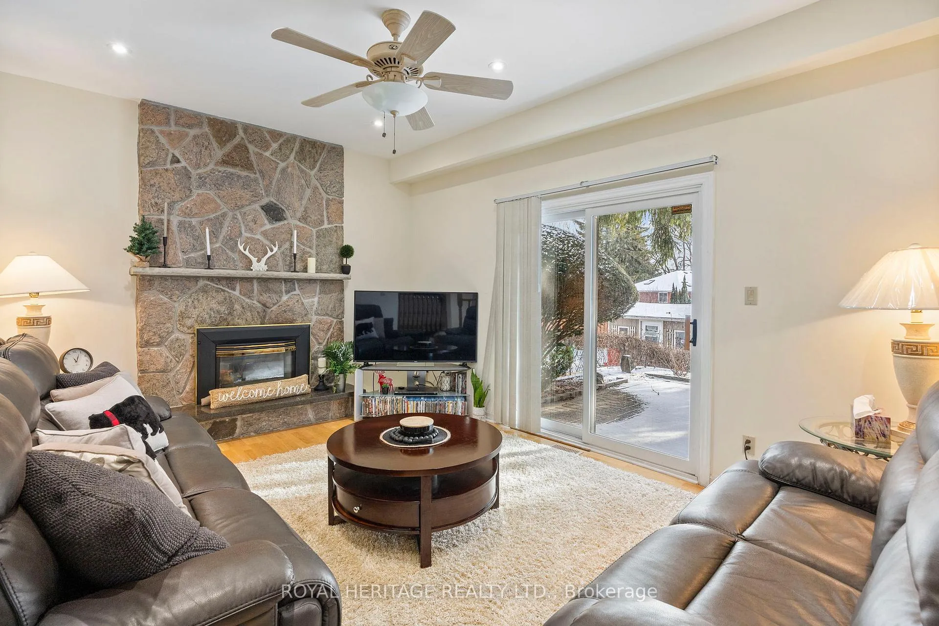 Photo 14 of 1755 Storrington Street, Pickering, Liverpool — HOMEH