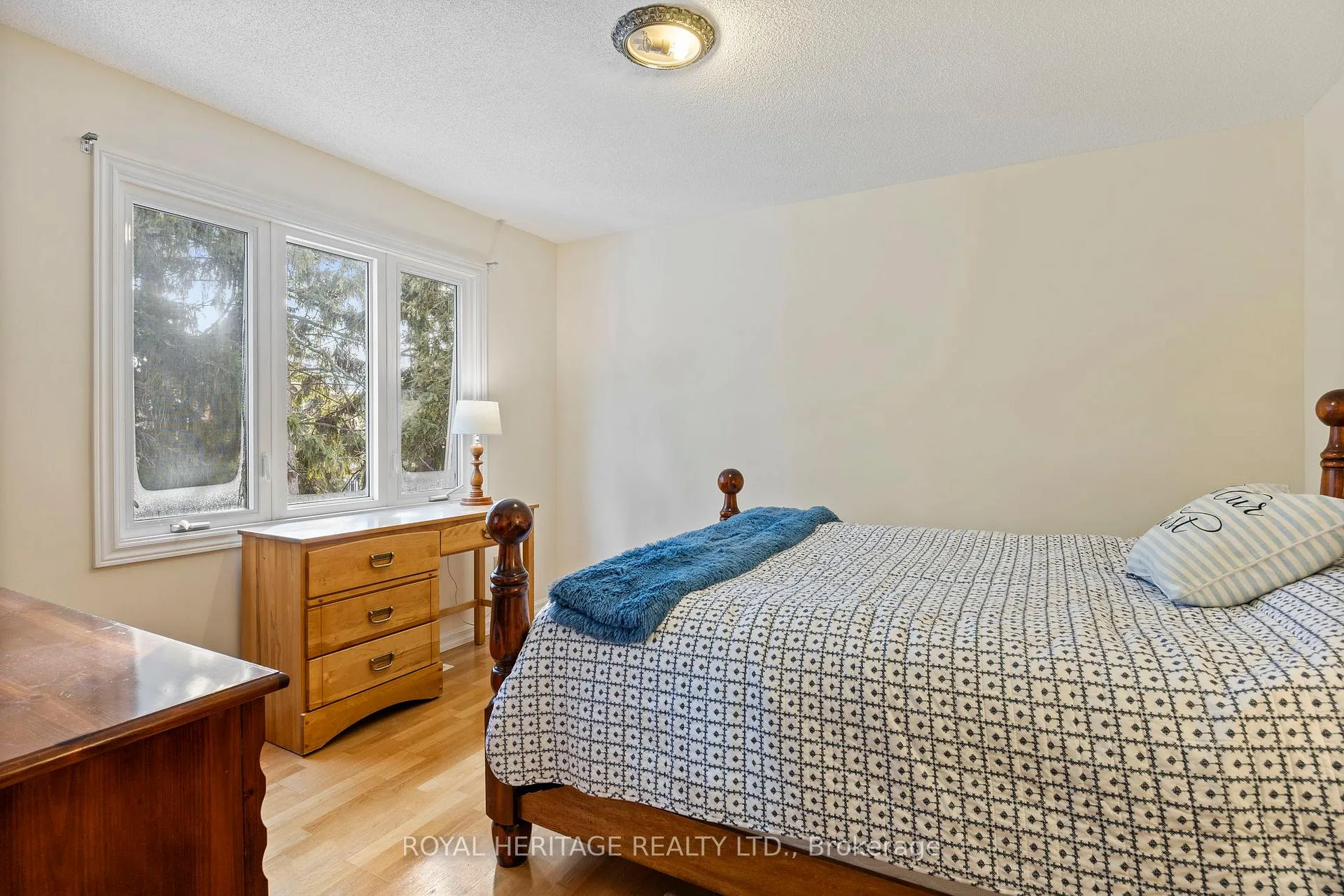 Photo 33 of 1755 Storrington Street, Pickering, Liverpool — HOMEH