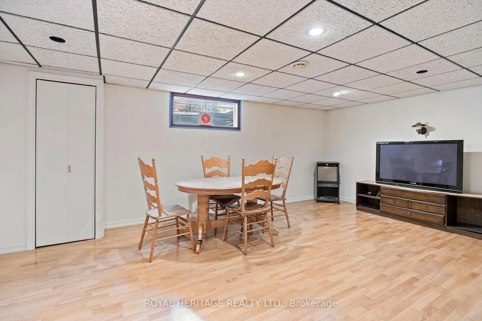 Photo 35 of 1755 Storrington Street, Pickering, Liverpool — HOMEH