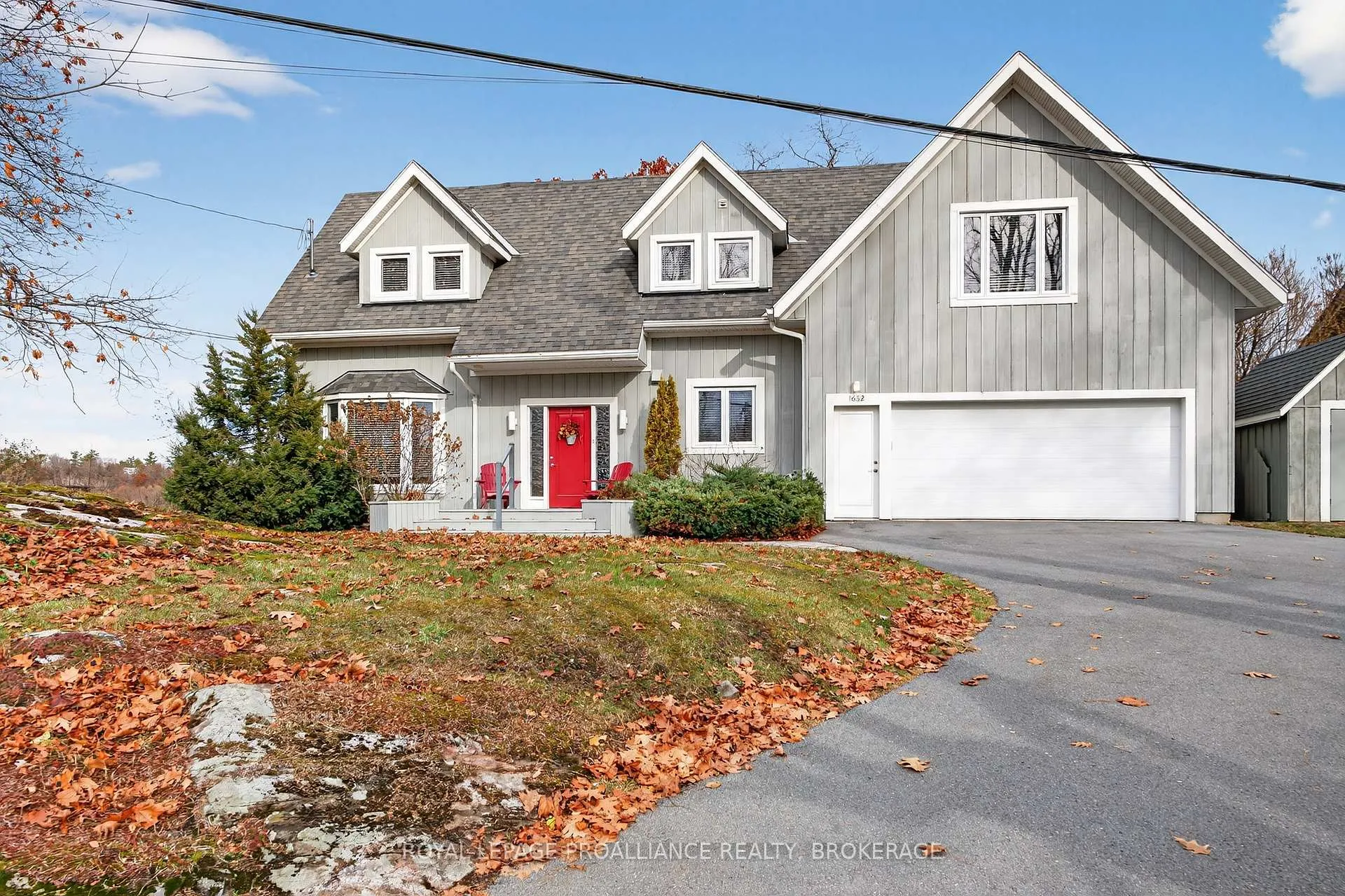 Photo 3 of 1682 Jackson Boulevard, Kingston, Kingston East (incl CFB Kingston) — HOMEH