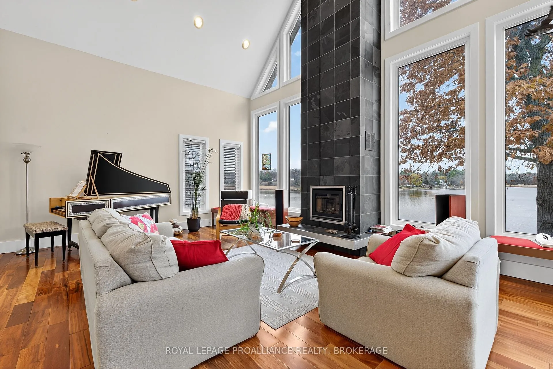 Photo 10 of 1682 Jackson Boulevard, Kingston, Kingston East (incl CFB Kingston) — HOMEH