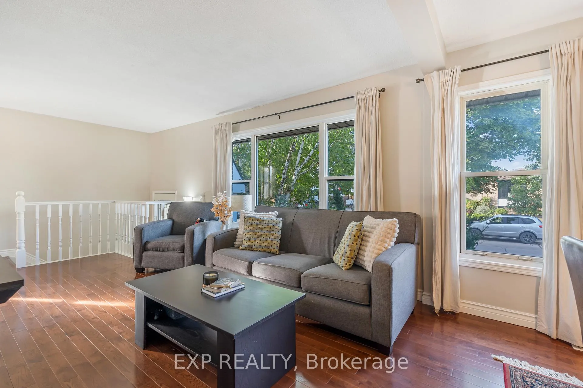 Photo 6 of 88 Rand Street, Hamilton, Stoney Creek Mountain — HOMEH