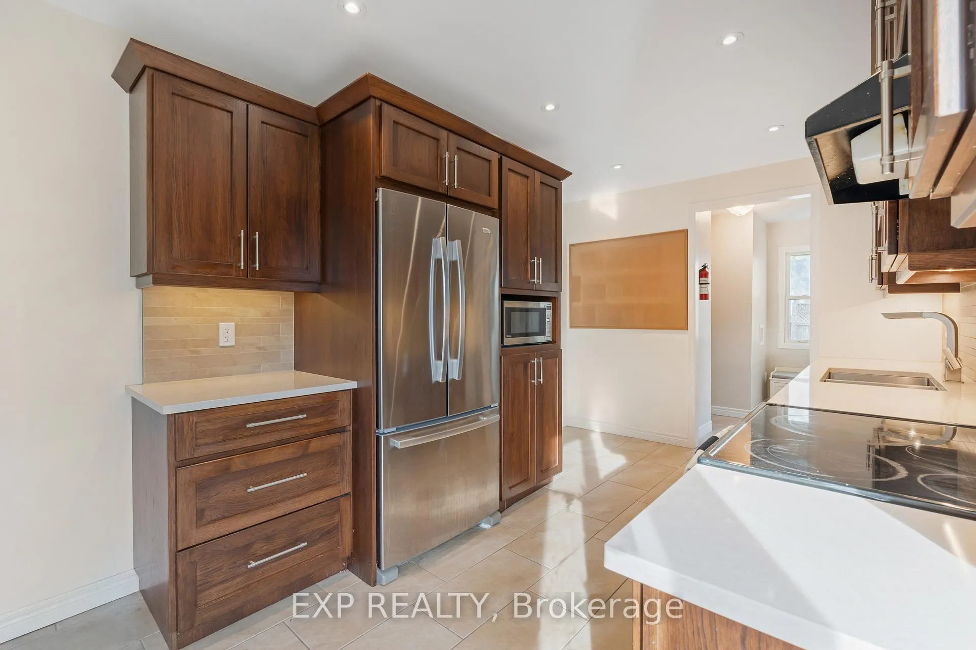 Photo 13 of 88 Rand Street, Hamilton, Stoney Creek Mountain — HOMEH