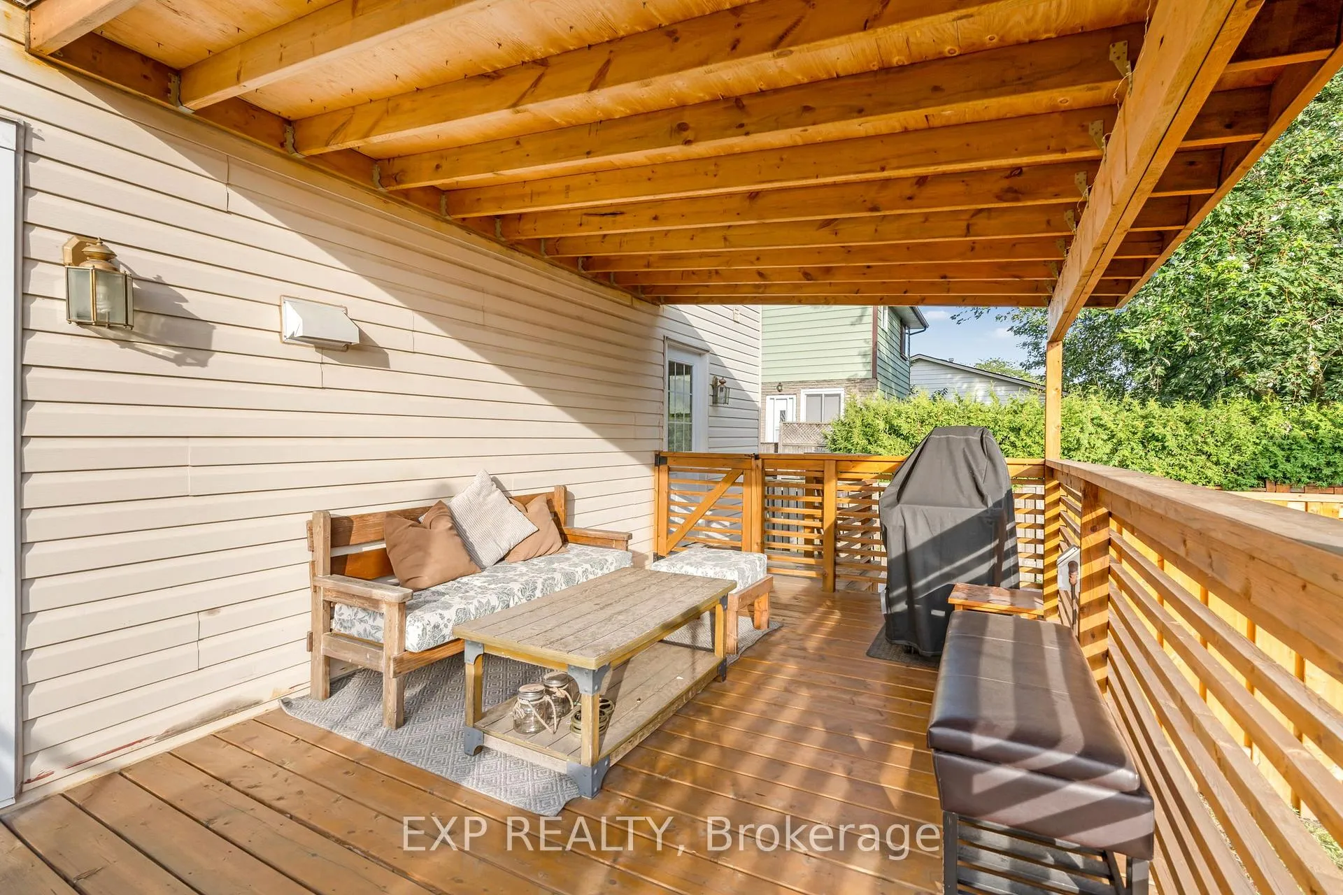 Photo 38 of 88 Rand Street, Hamilton, Stoney Creek Mountain — HOMEH