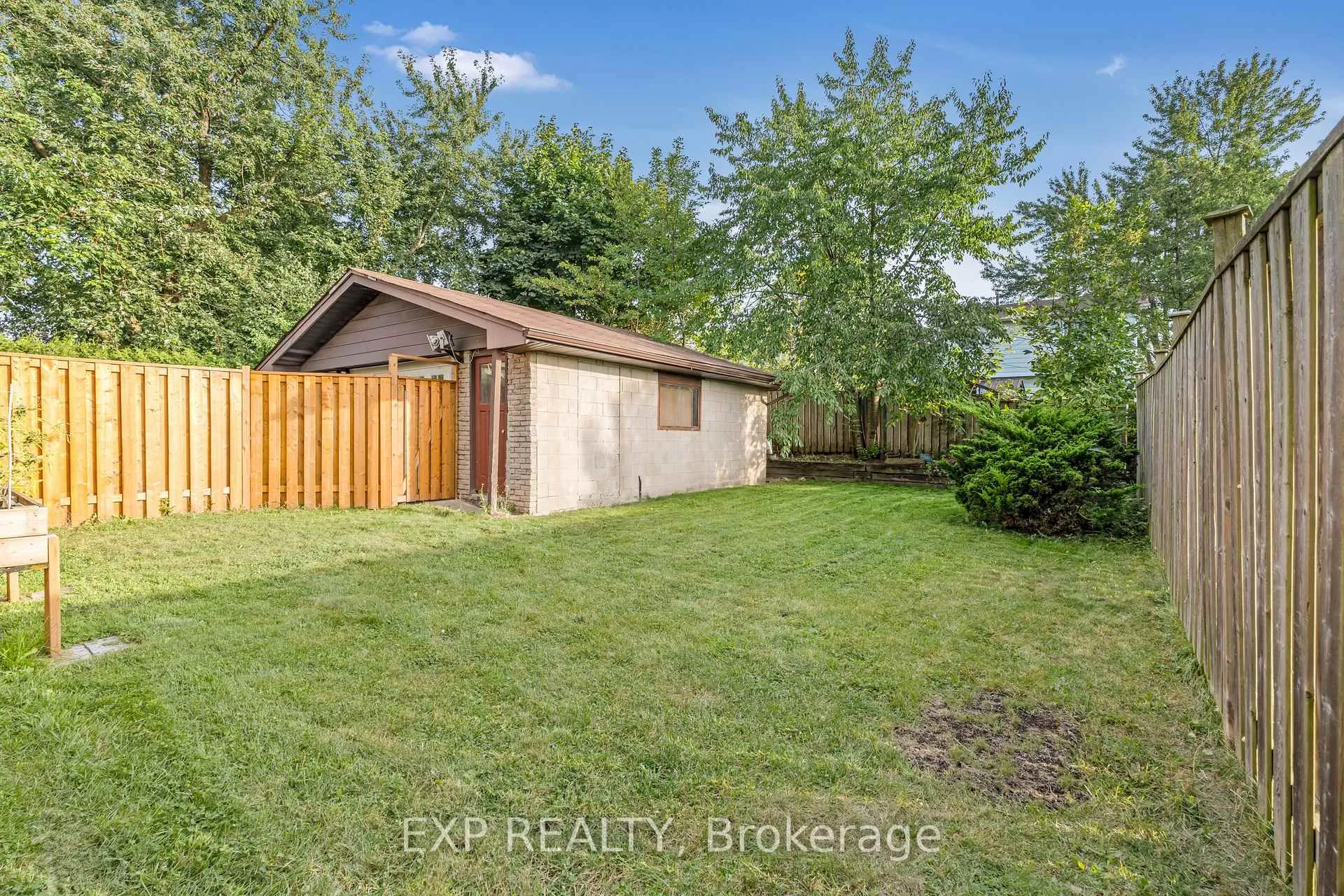 Photo 40 of 88 Rand Street, Hamilton, Stoney Creek Mountain — HOMEH