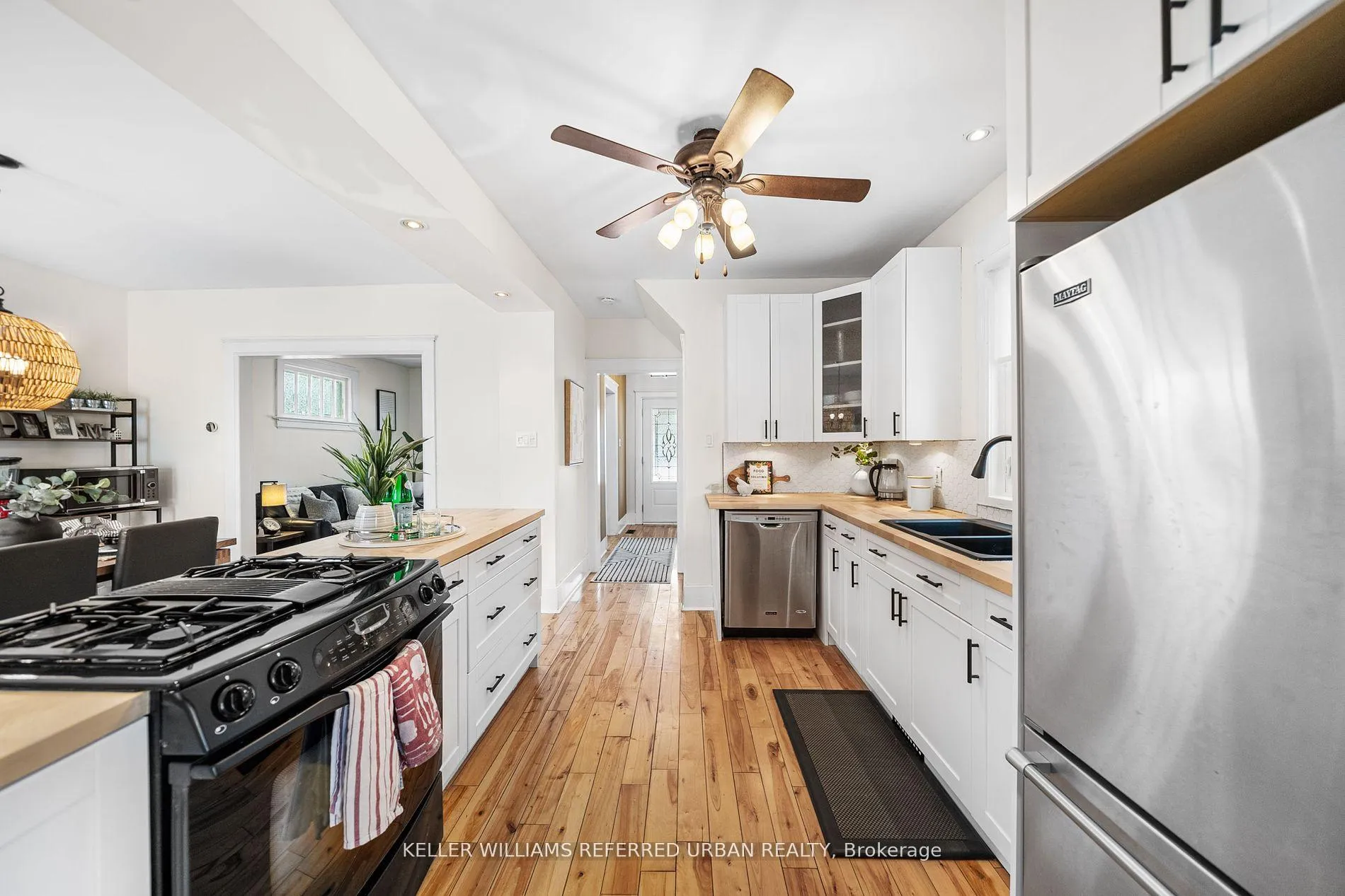 Photo 13 of 21 Major Street, Kitchener, Mount Hope Huron Park — HOMEH