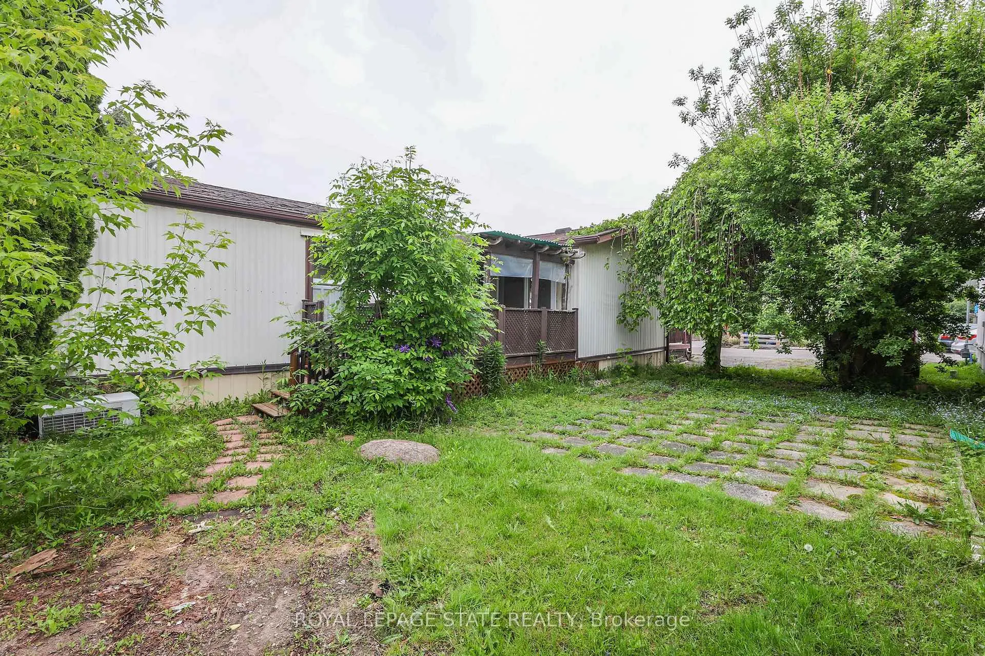 Photo 19 of 4452 Jonathan Lane, Lincoln, Beamsville — HOMEH