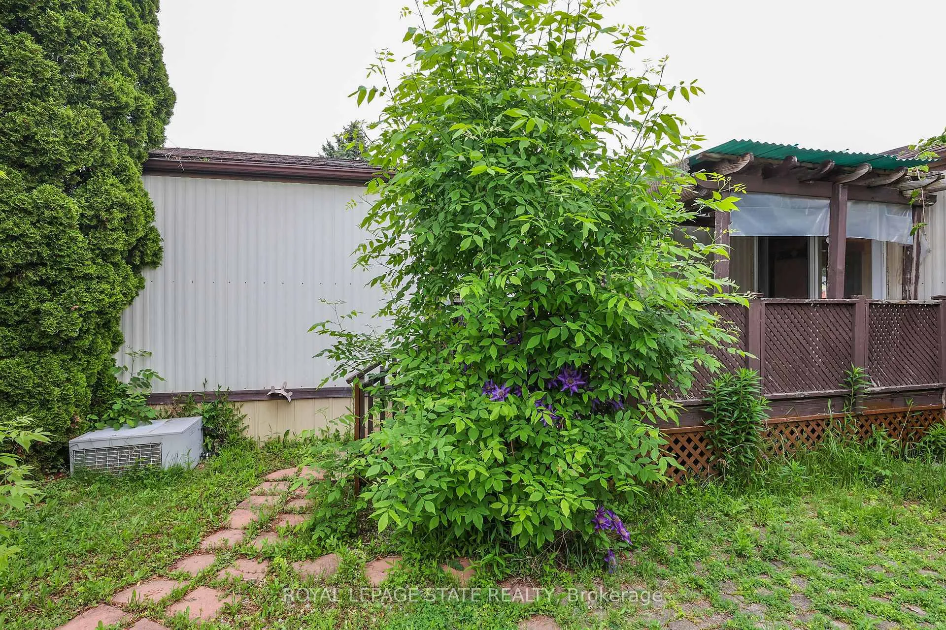 Photo 21 of 4452 Jonathan Lane, Lincoln, Beamsville — HOMEH