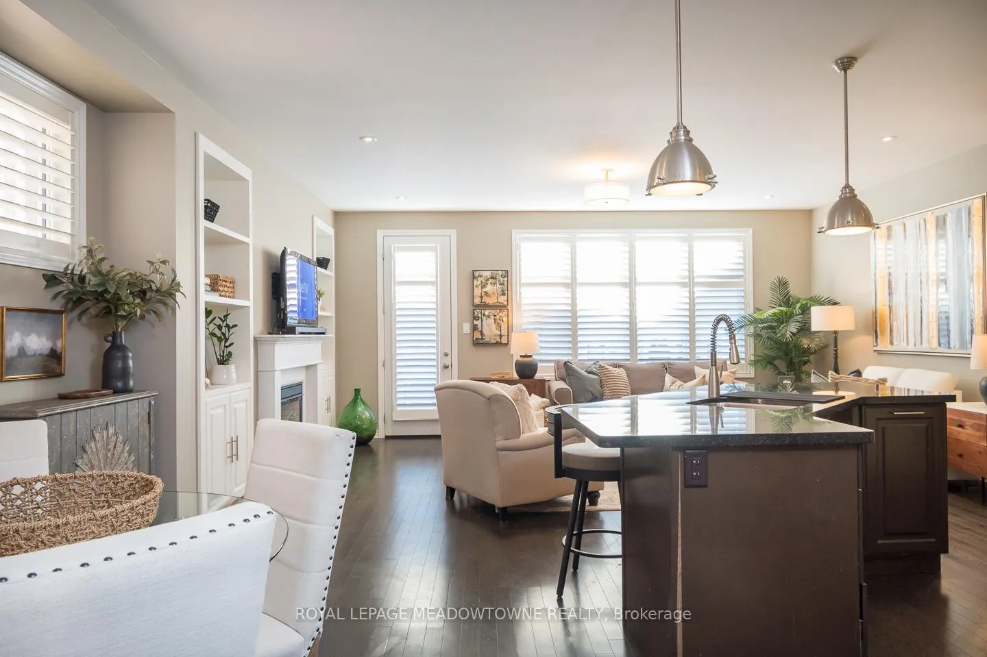 Photo 5 of Unit 20, 485 Pringle Avenue, Milton, Scott — HOMEH