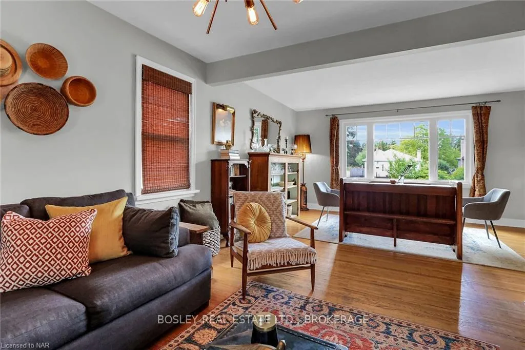 Photo 11 of 6746 Waters Avenue, Niagara Falls, Arad/Fallsview — HOMEH
