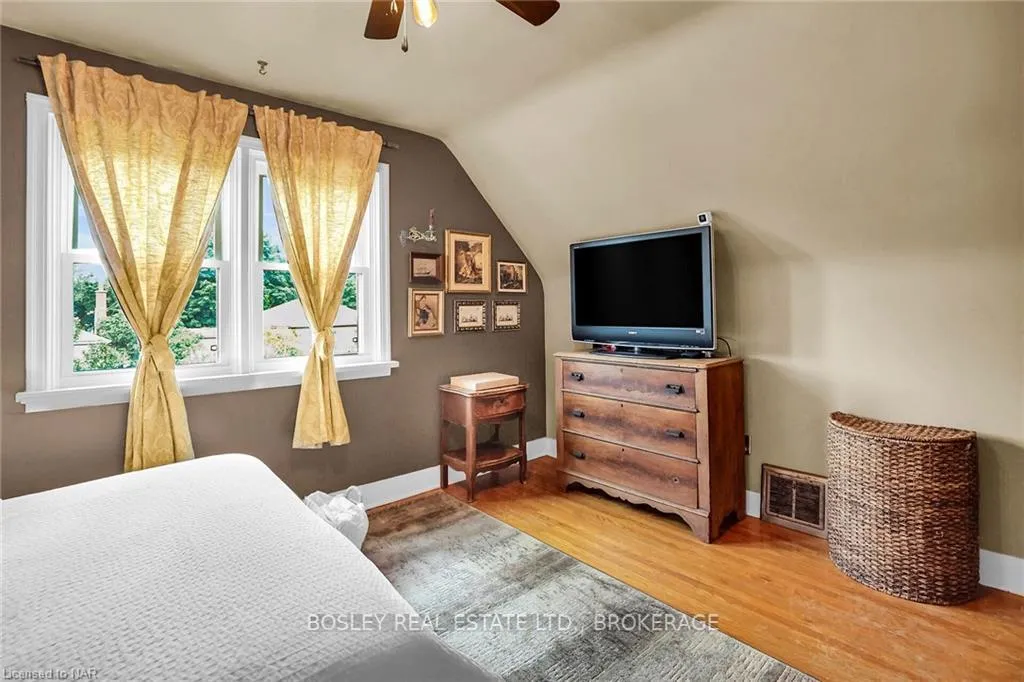 Photo 27 of 6746 Waters Avenue, Niagara Falls, Arad/Fallsview — HOMEH