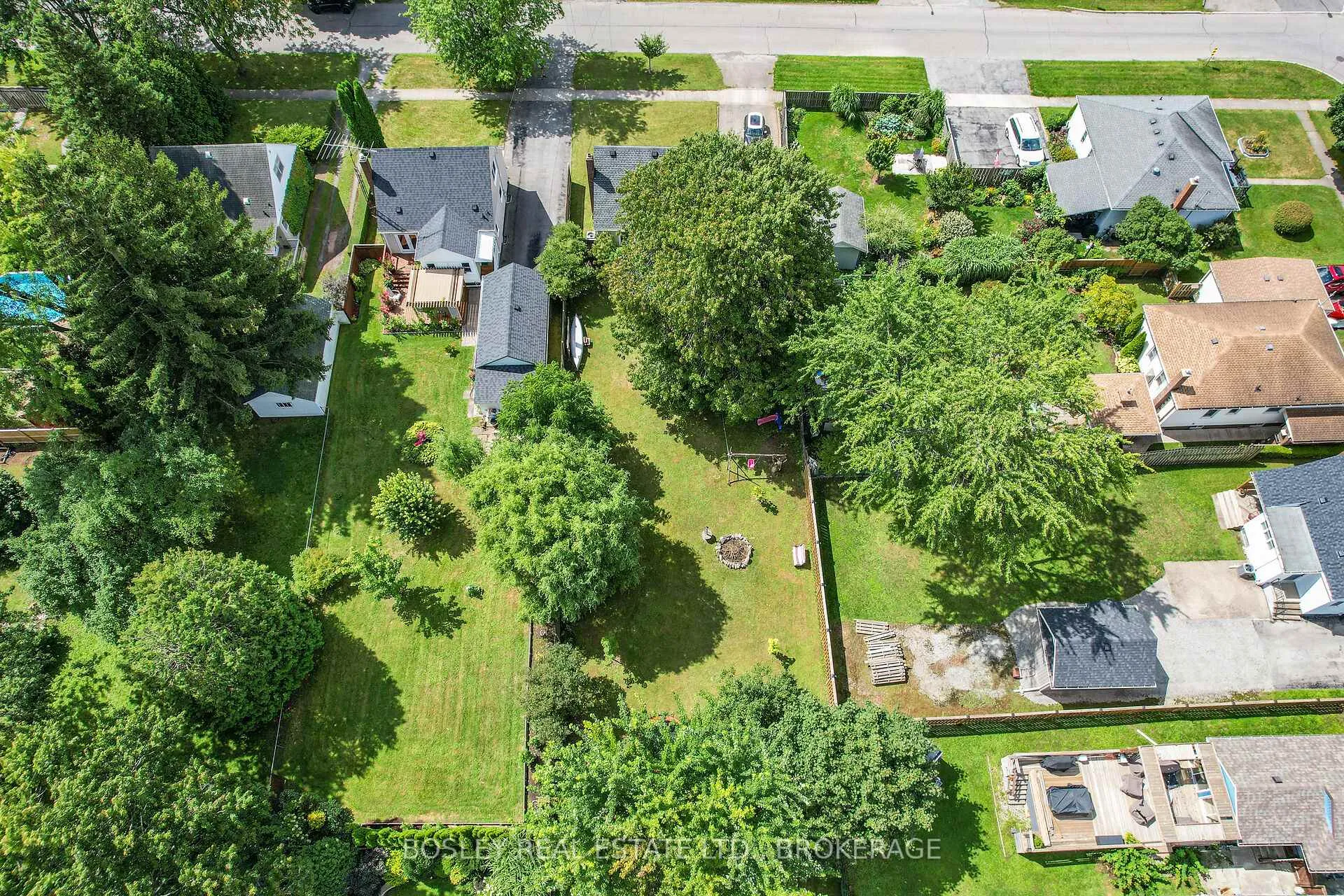 Photo 41 of 6746 Waters Avenue, Niagara Falls, Arad/Fallsview — HOMEH