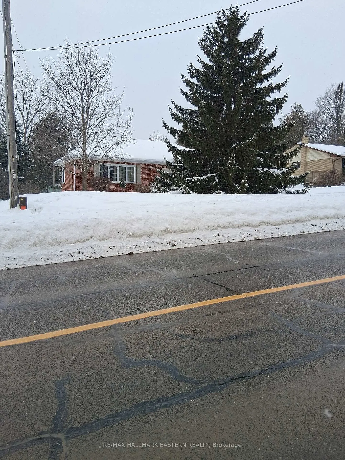 Photo 17 of 99 Wallis Drive, Peterborough, Monaghan Ward 2 — HOMEH