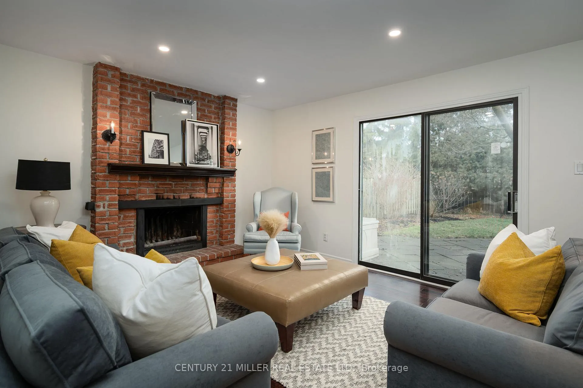 Photo 15 of 1296 Griffith Place, Oakville, Falgarwood — HOMEH