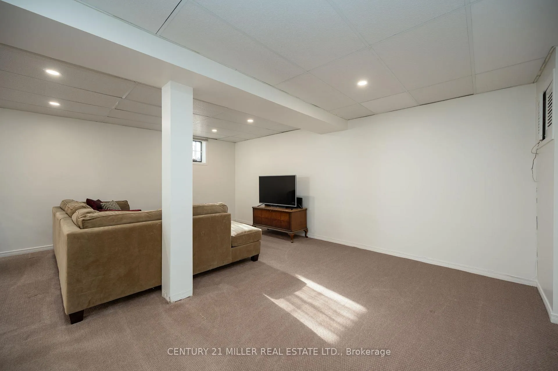 Photo 26 of 1296 Griffith Place, Oakville, Falgarwood — HOMEH
