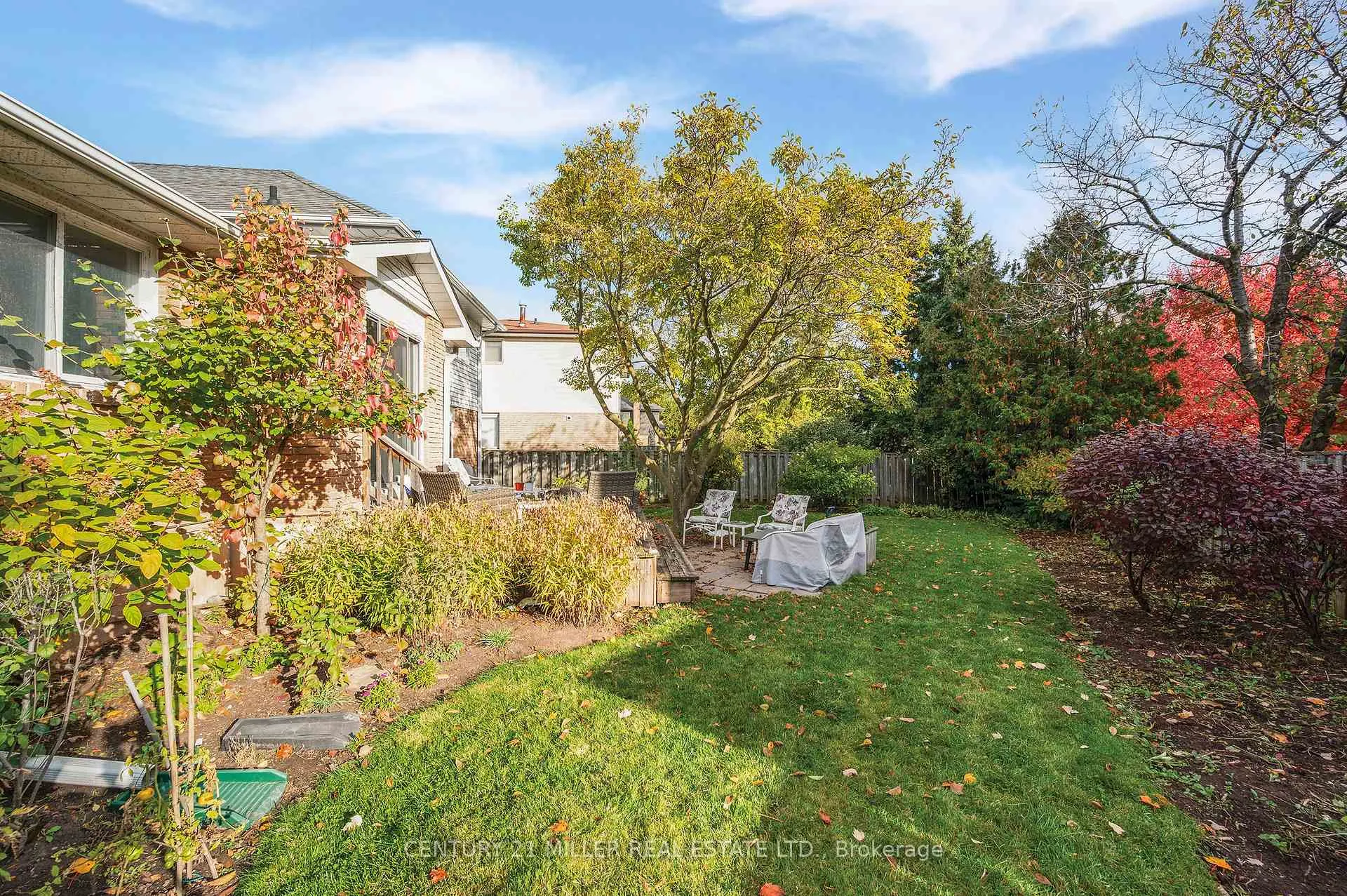 Photo 33 of 1296 Griffith Place, Oakville, Falgarwood — HOMEH