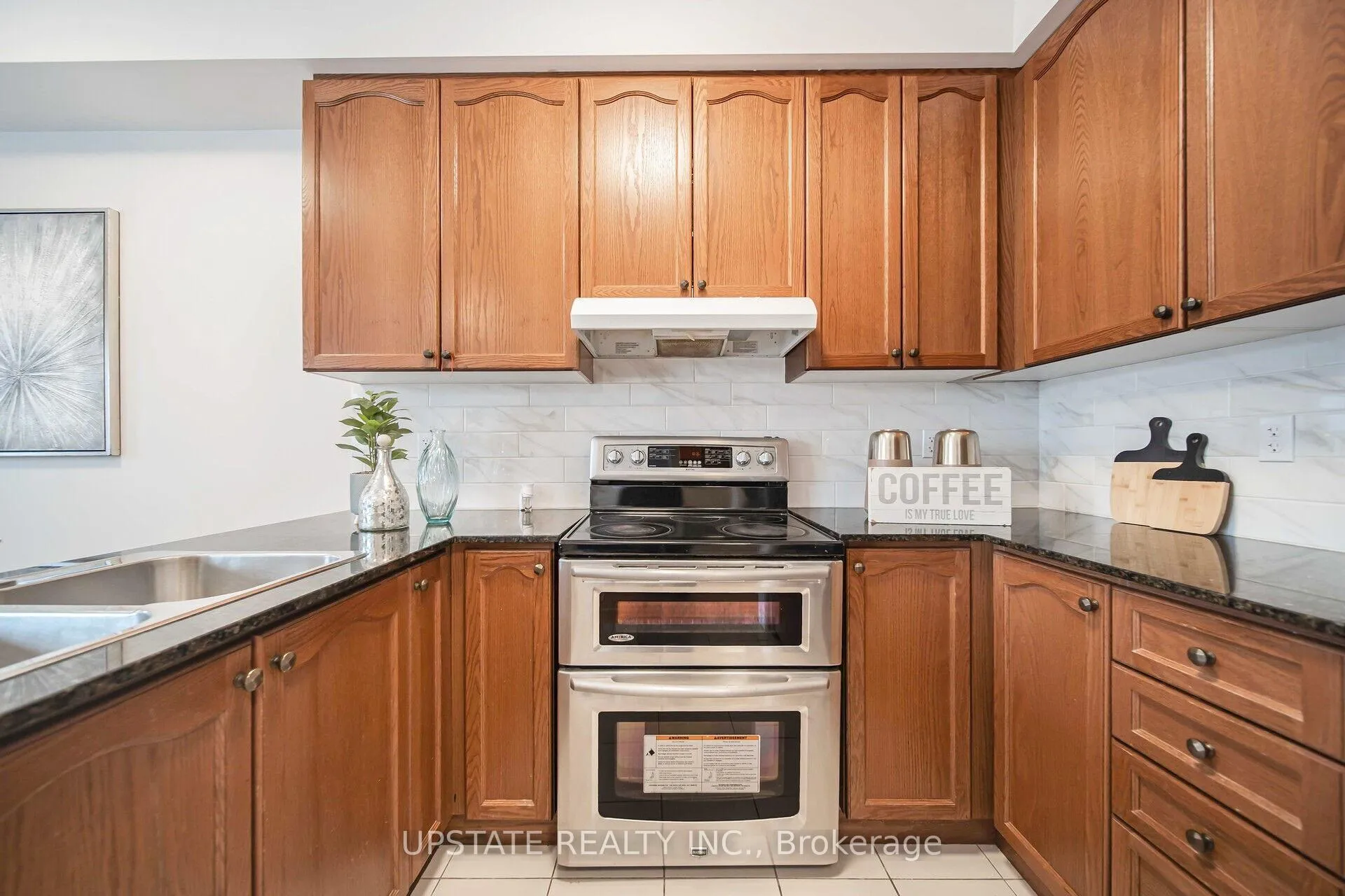 Photo 19 of 1773 Carousel Drive, Pickering, Rural Pickering — HOMEH