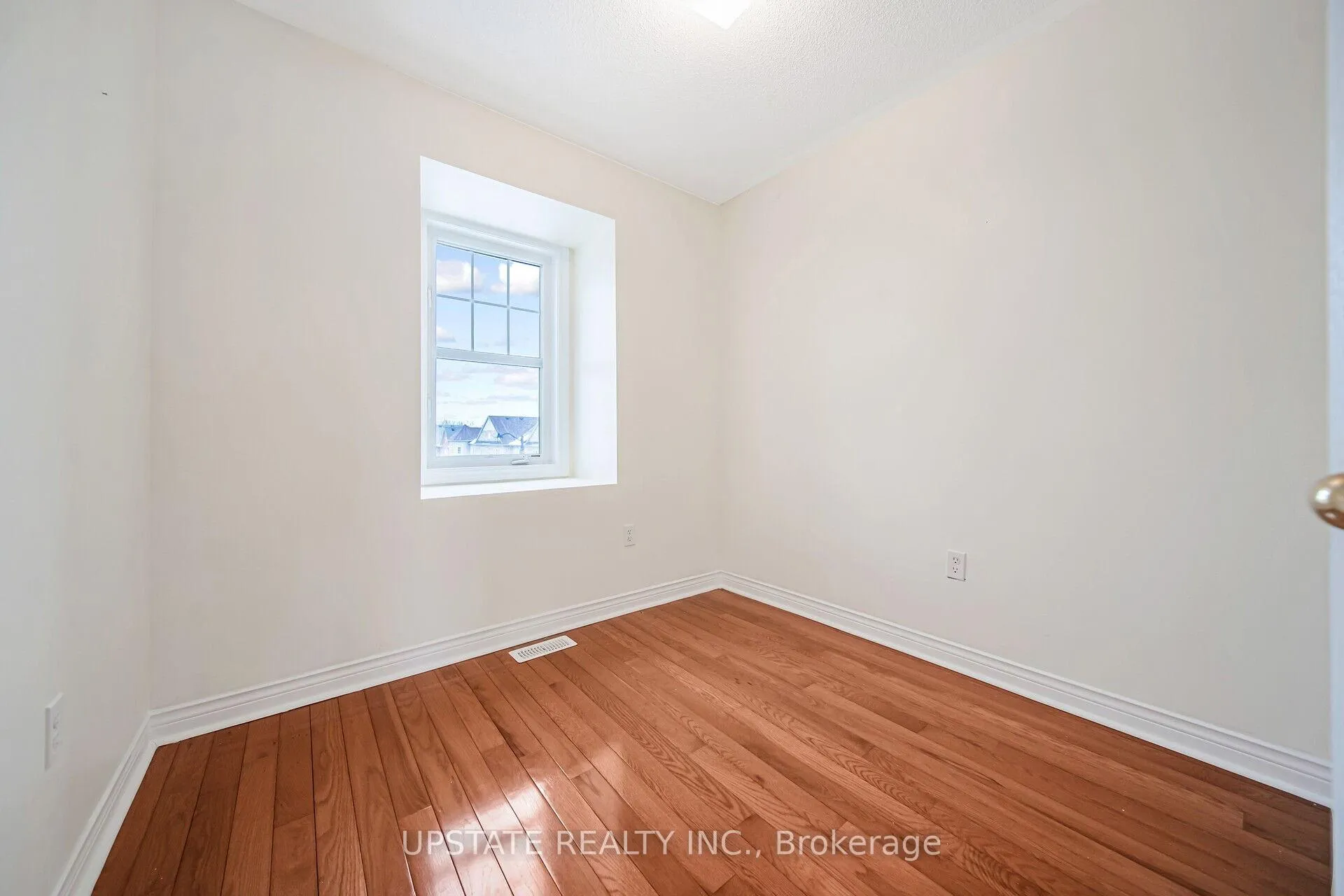 Photo 28 of 1773 Carousel Drive, Pickering, Rural Pickering — HOMEH