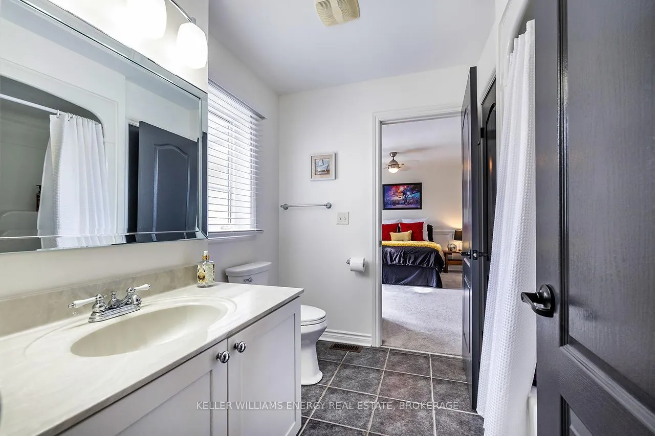Photo 38 of 168 Millburn Drive, Clarington, Bowmanville — HOMEH