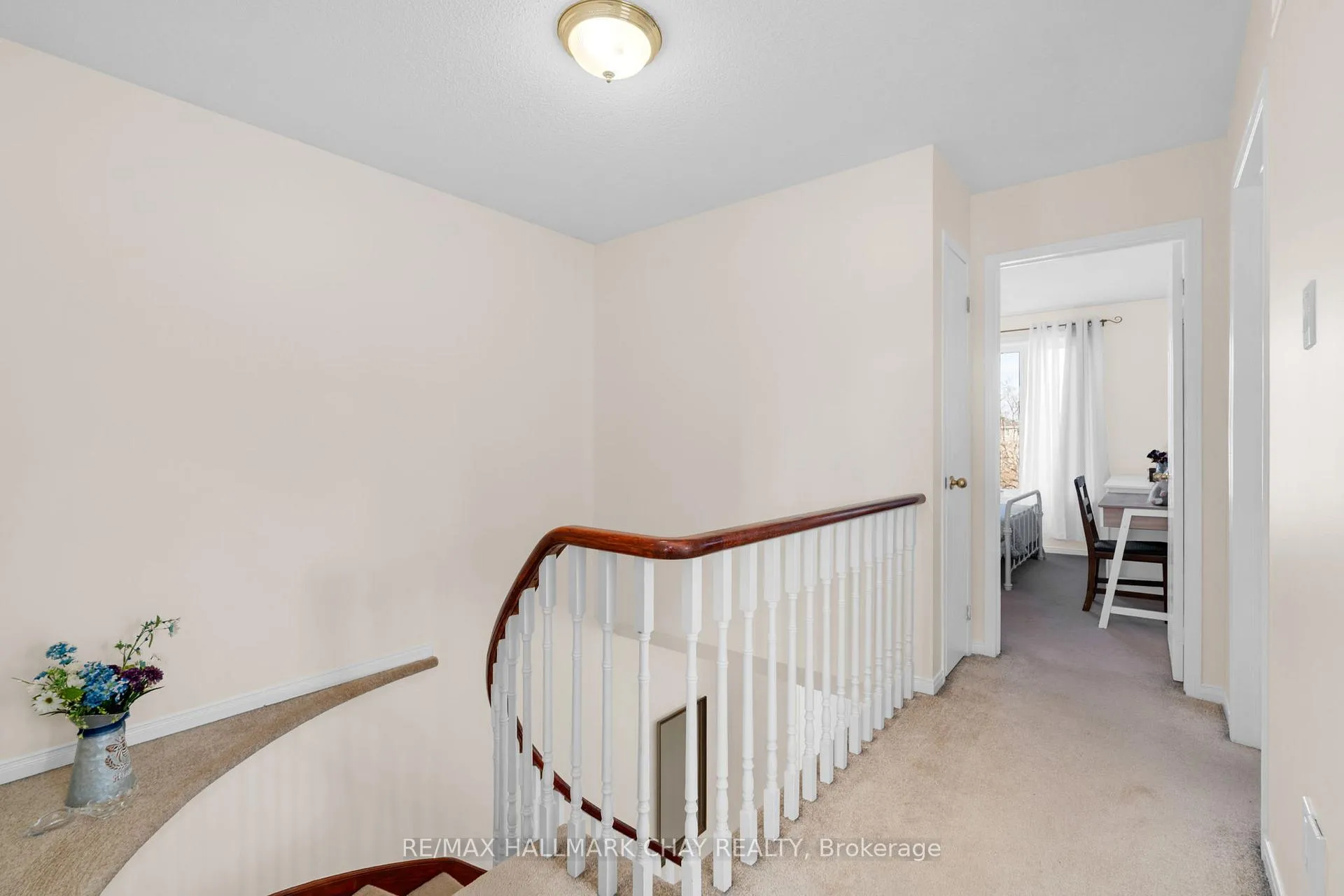 Photo 20 of 76 Hodgson Drive, Barrie, Northwest — HOMEH