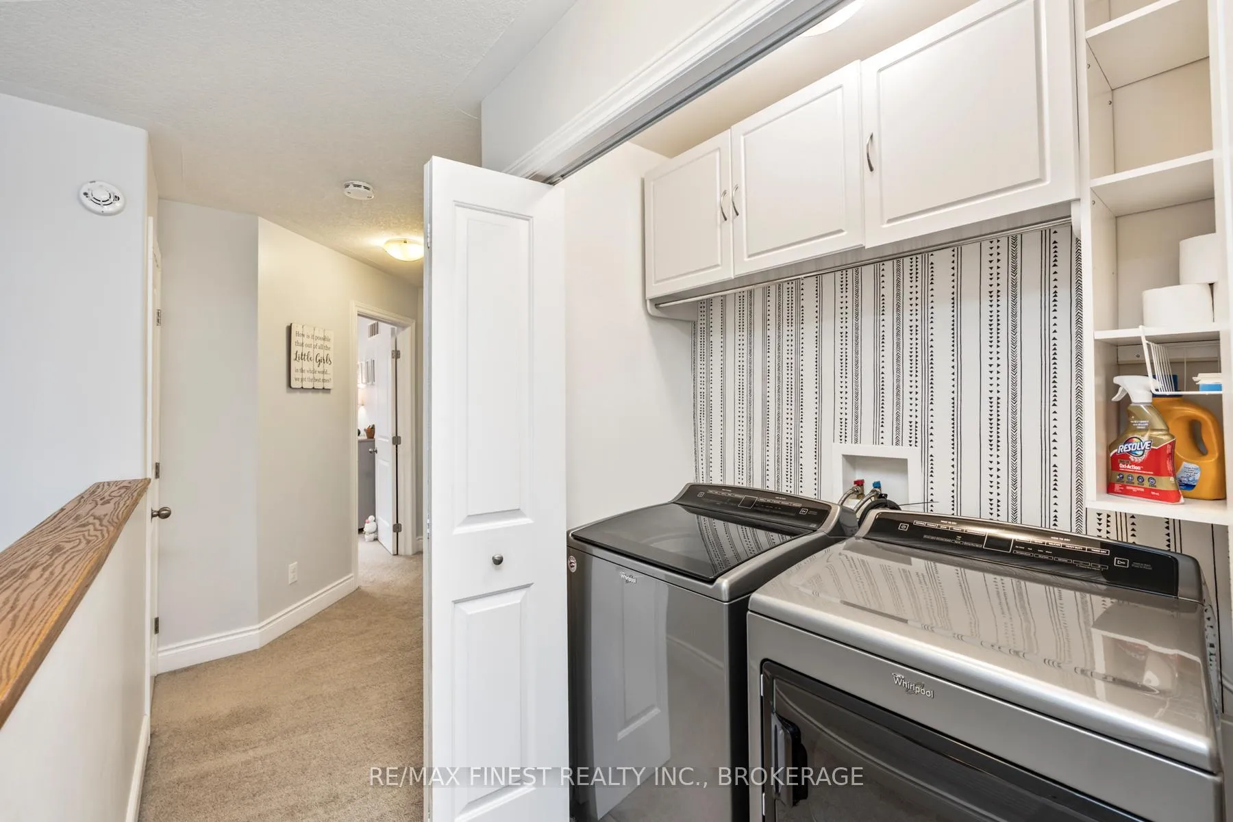 Photo 27 of 1070 Redwood Crescent, Kingston, City Northwest — HOMEH