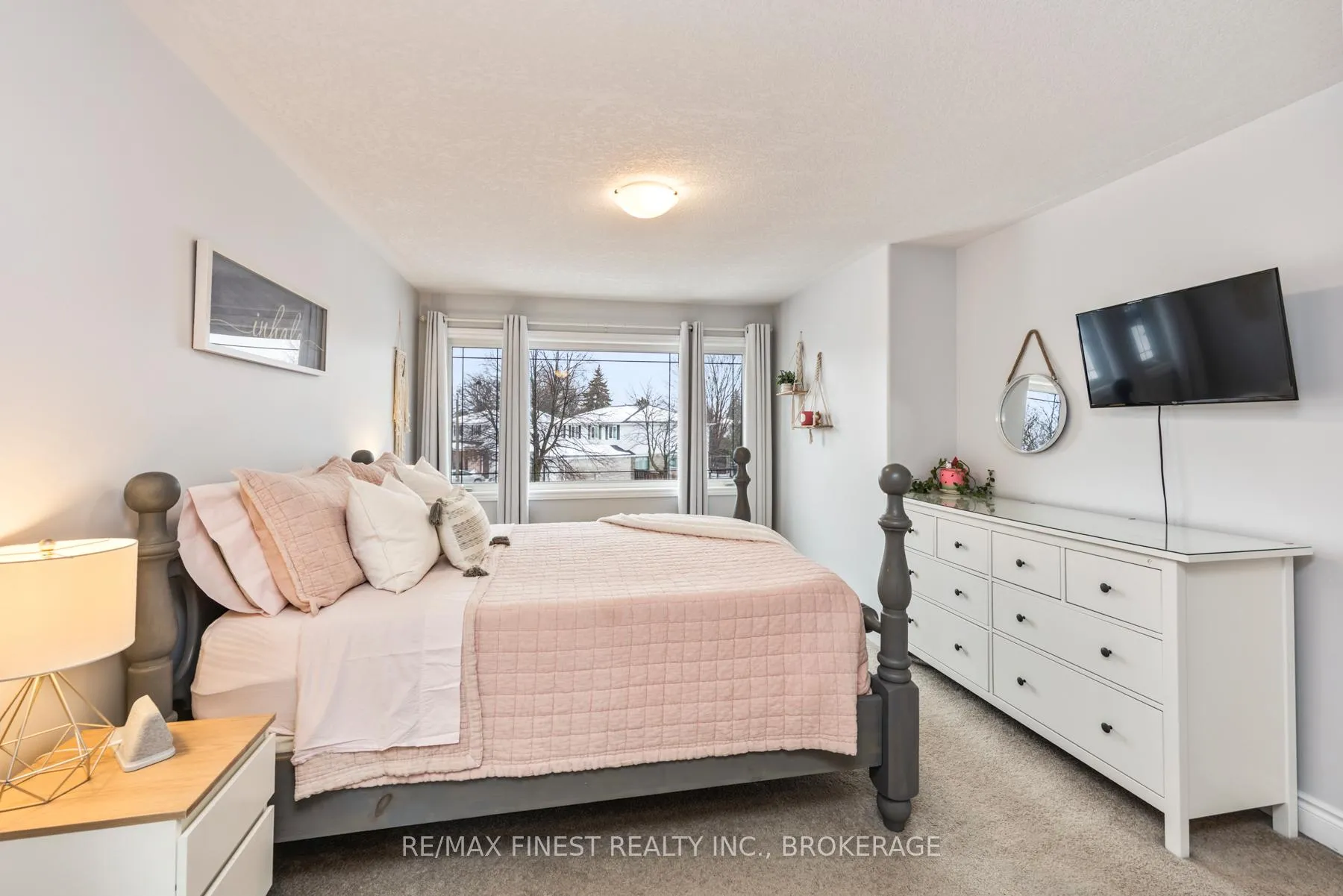 Photo 29 of 1070 Redwood Crescent, Kingston, City Northwest — HOMEH