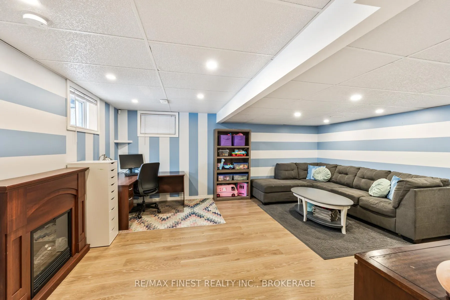 Photo 38 of 1070 Redwood Crescent, Kingston, City Northwest — HOMEH