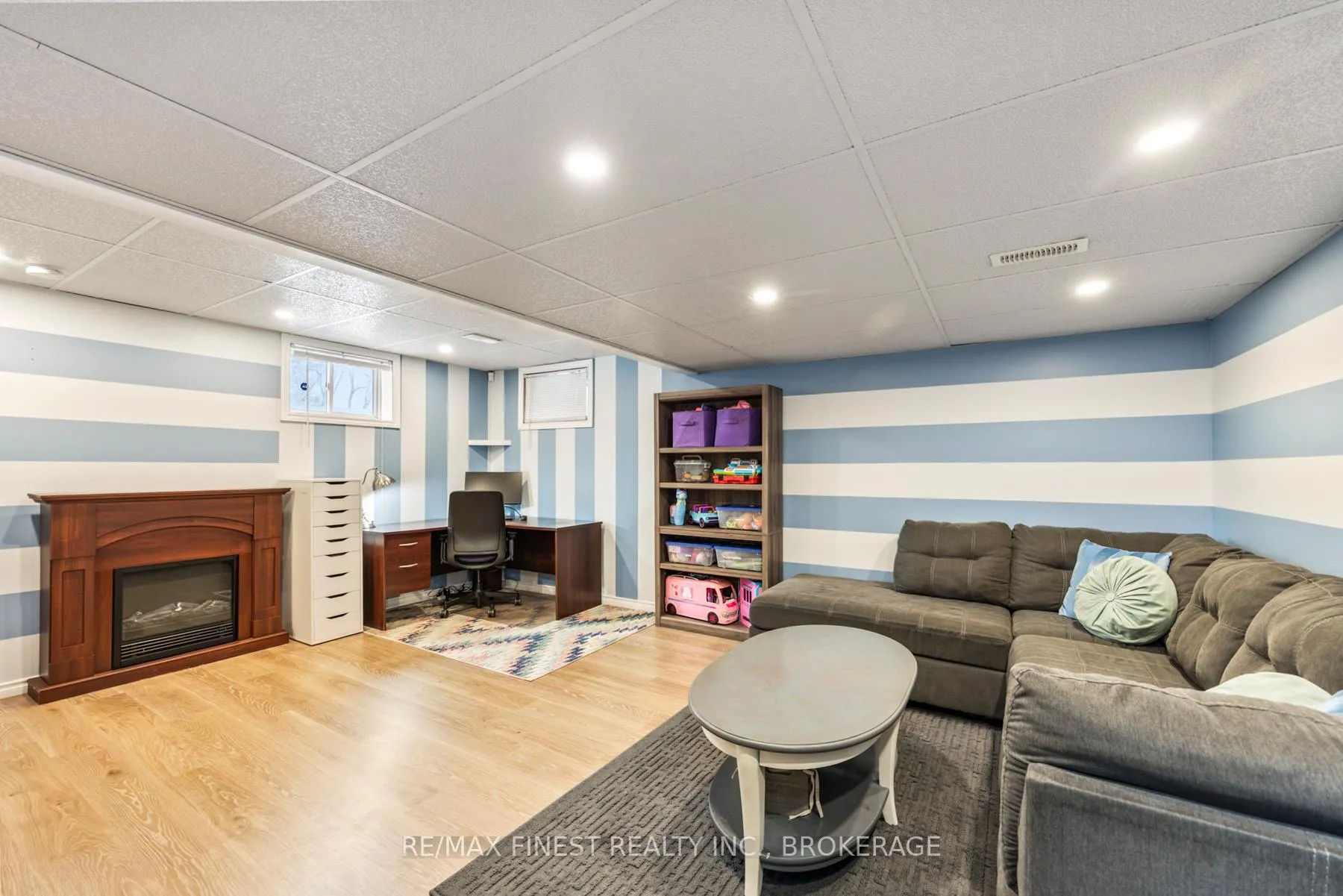 Photo 39 of 1070 Redwood Crescent, Kingston, City Northwest — HOMEH