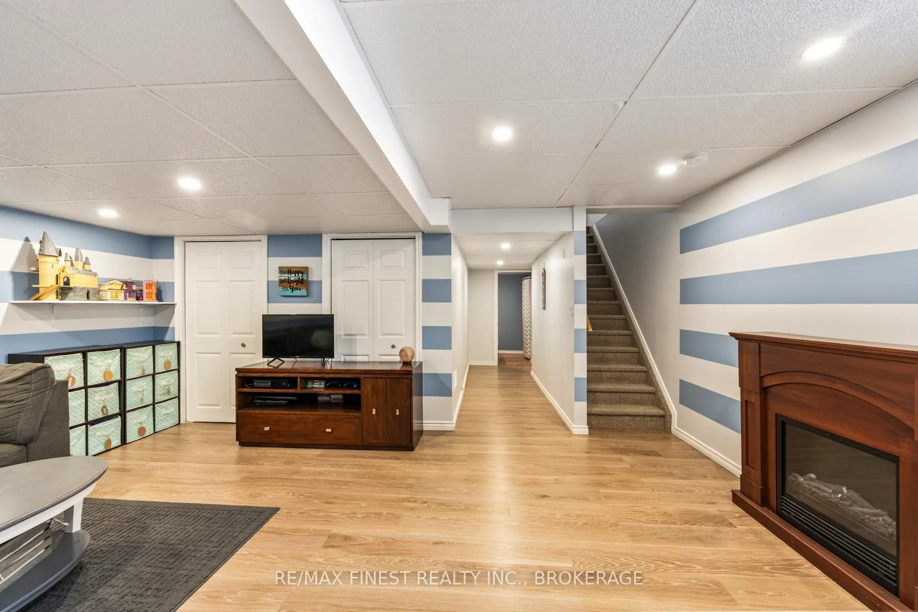 Photo 40 of 1070 Redwood Crescent, Kingston, City Northwest — HOMEH