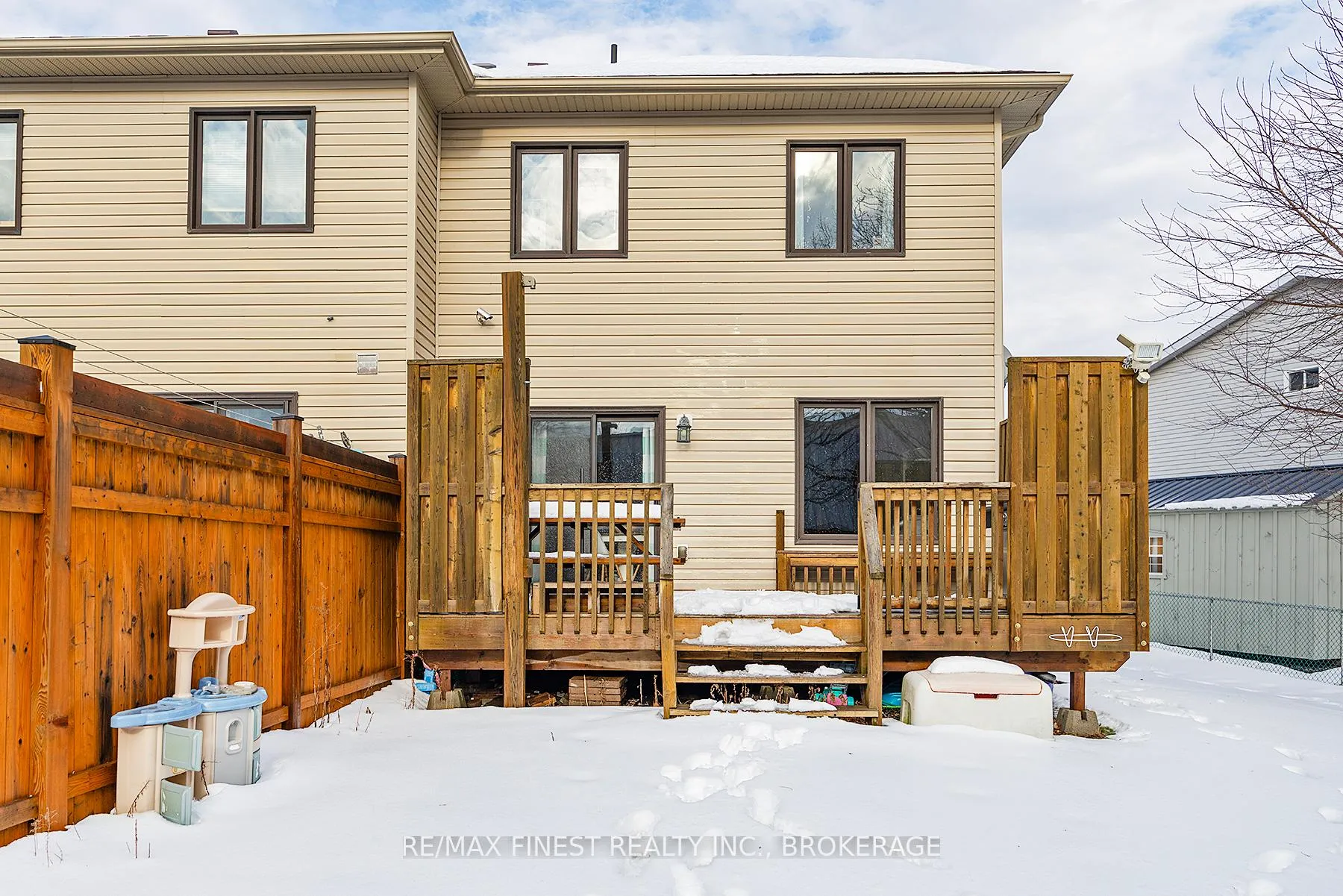 Photo 46 of 1070 Redwood Crescent, Kingston, City Northwest — HOMEH