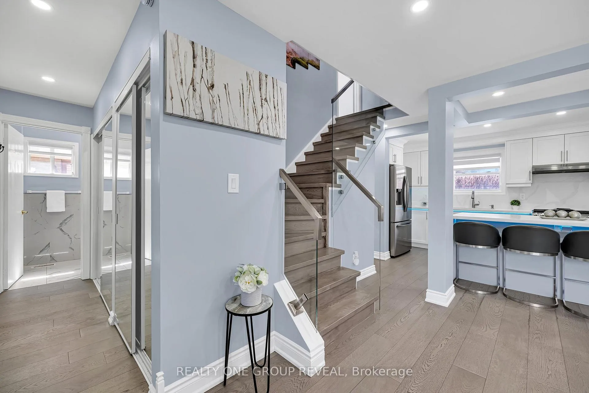 Photo 14 of 828 White Ash Drive, Whitby, Williamsburg — HOMEH