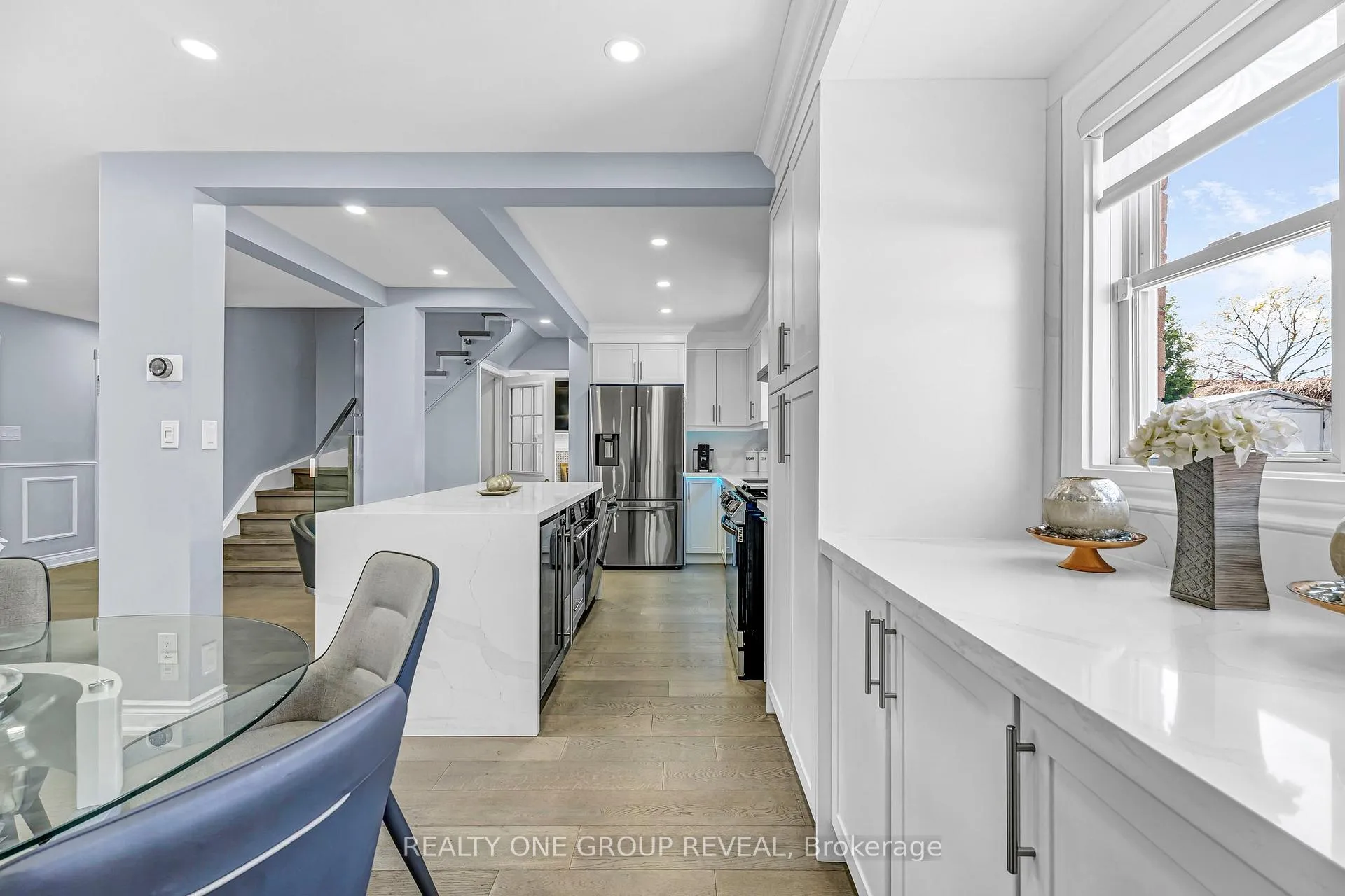Photo 17 of 828 White Ash Drive, Whitby, Williamsburg — HOMEH
