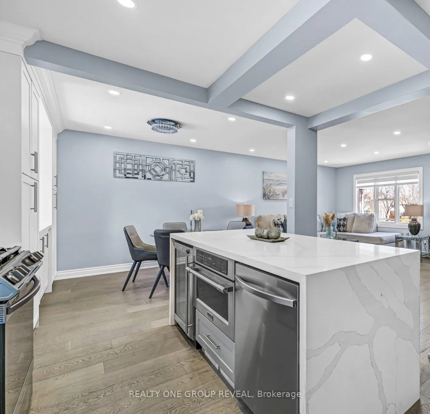 Photo 20 of 828 White Ash Drive, Whitby, Williamsburg — HOMEH