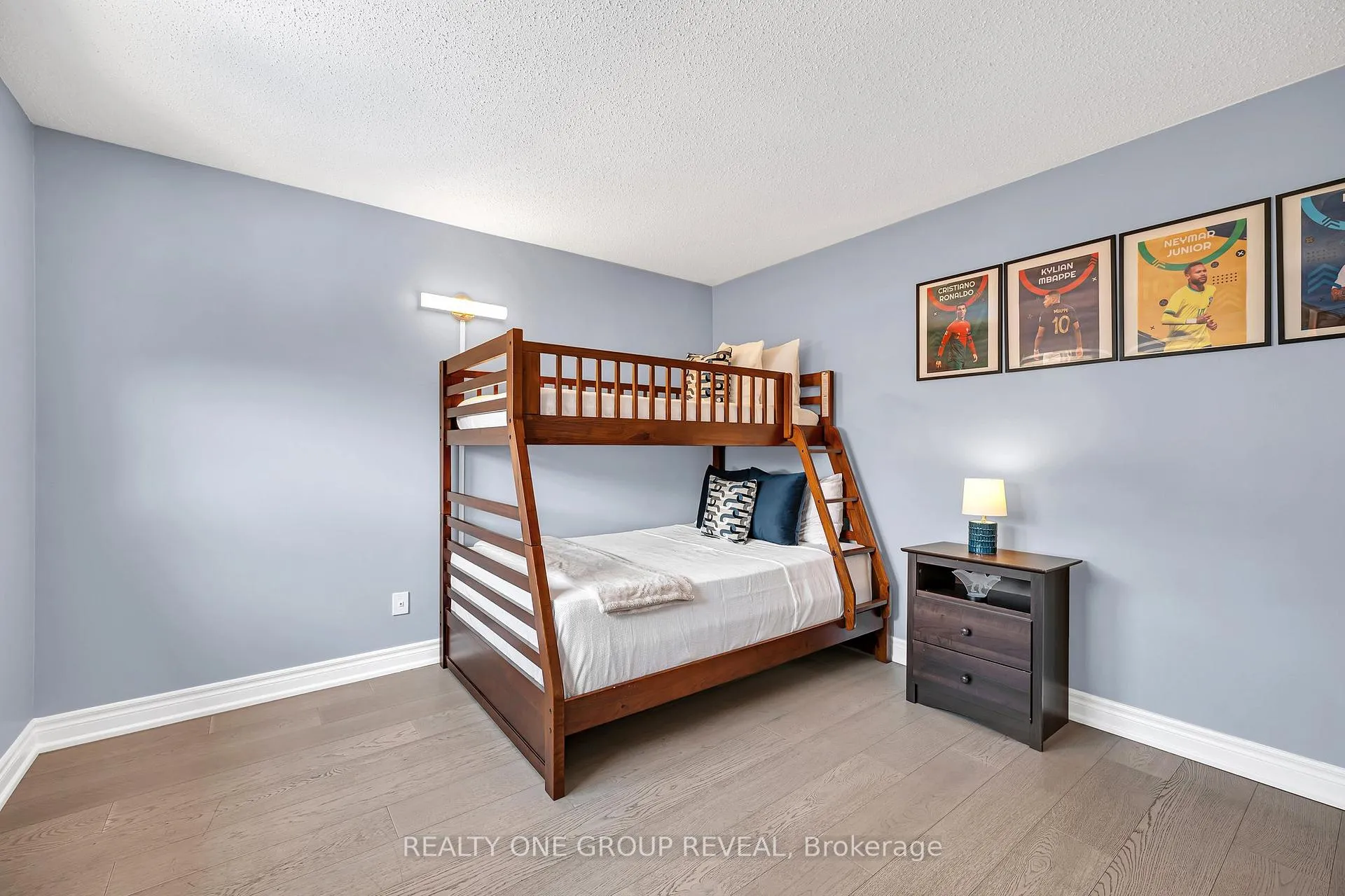 Photo 33 of 828 White Ash Drive, Whitby, Williamsburg — HOMEH