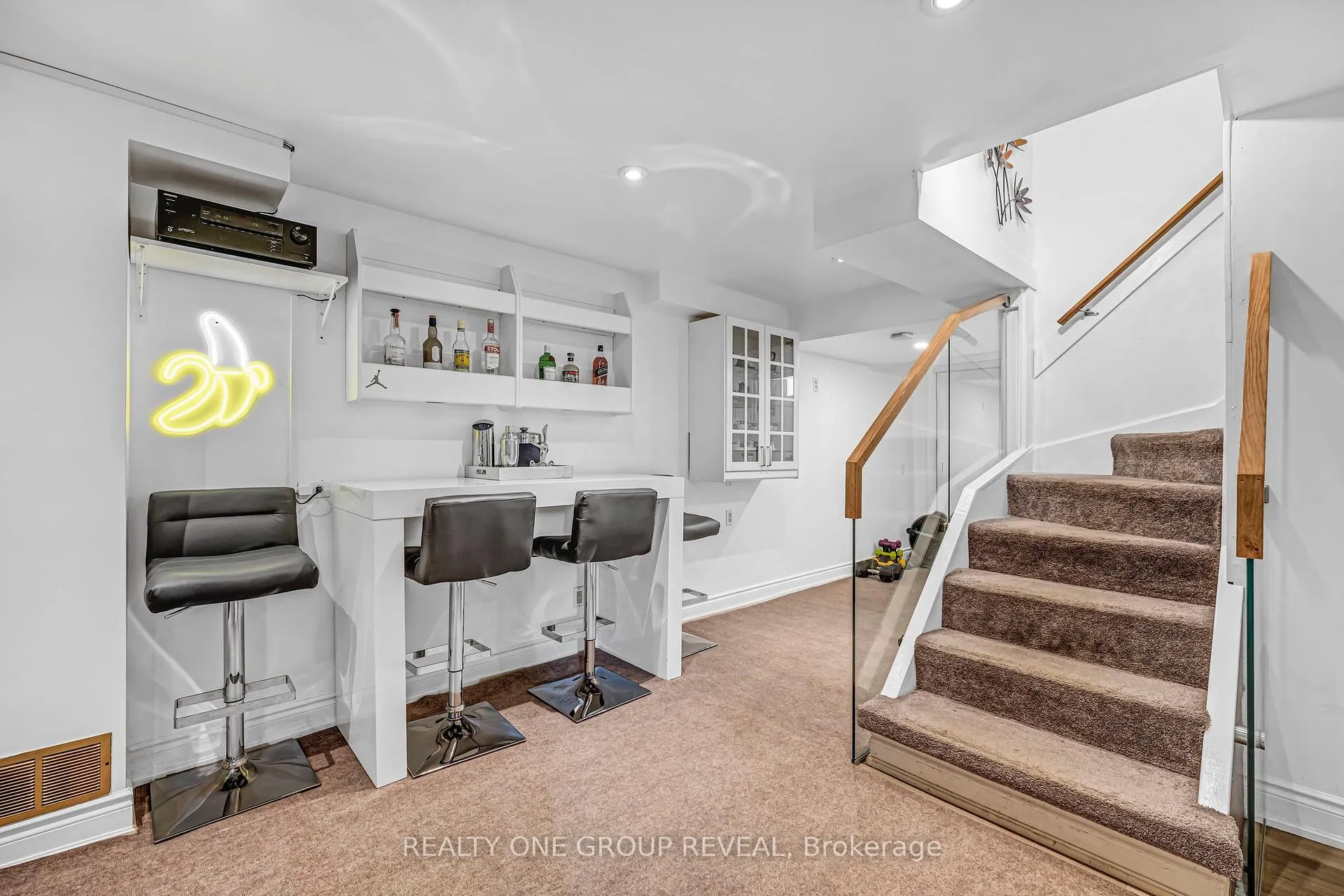 Photo 38 of 828 White Ash Drive, Whitby, Williamsburg — HOMEH