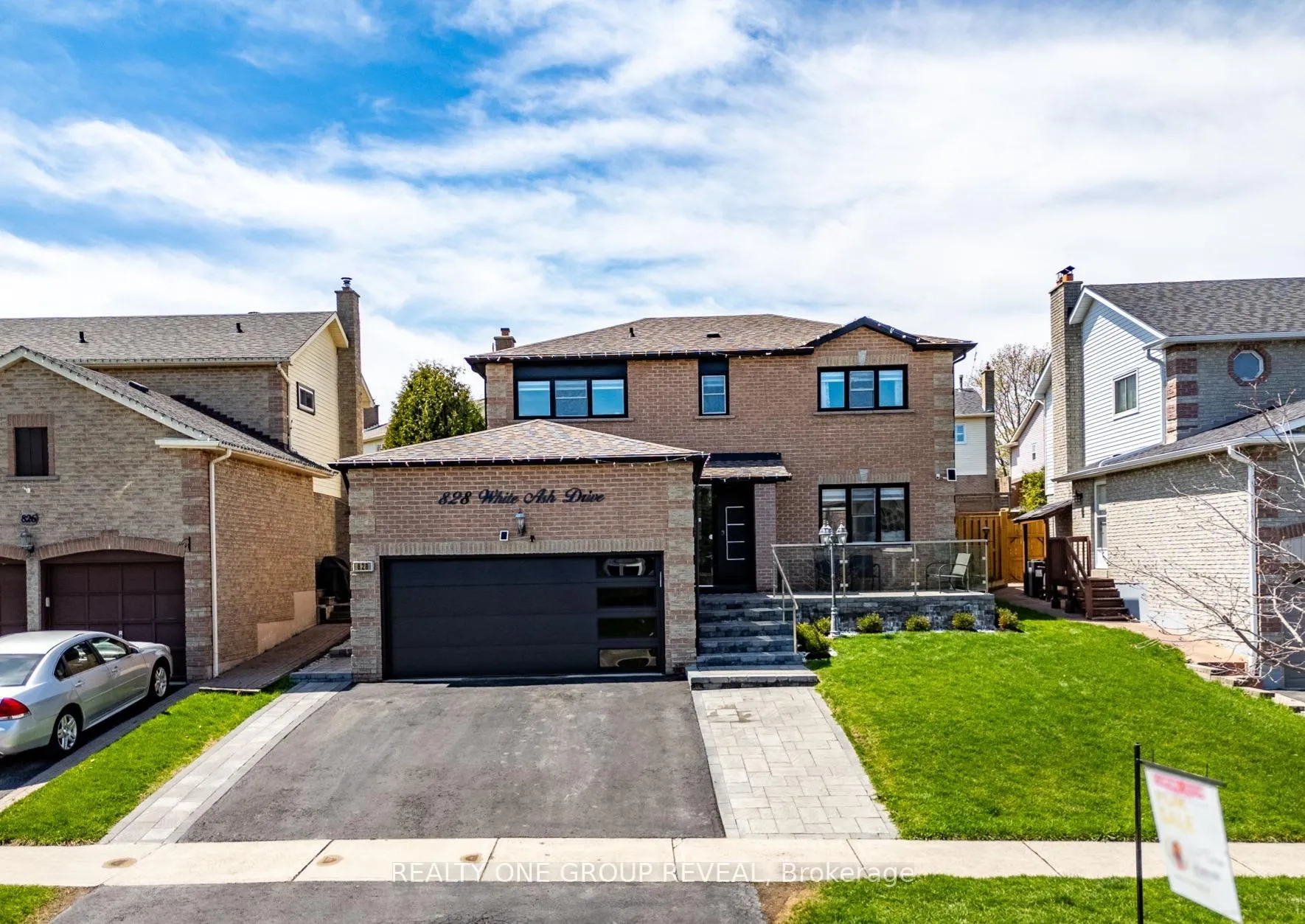Photo 48 of 828 White Ash Drive, Whitby, Williamsburg — HOMEH