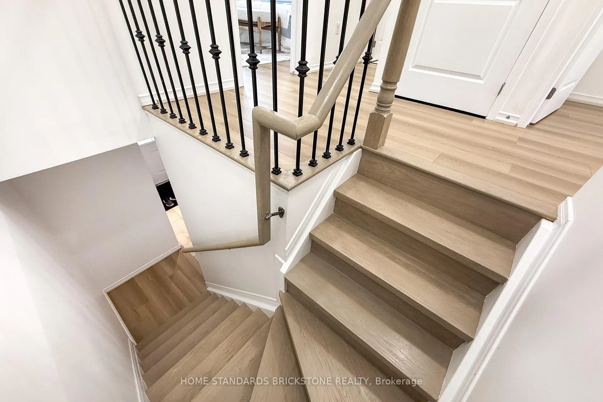 Photo 20 of 90 Frank's Way, Barrie, Allandale — HOMEH