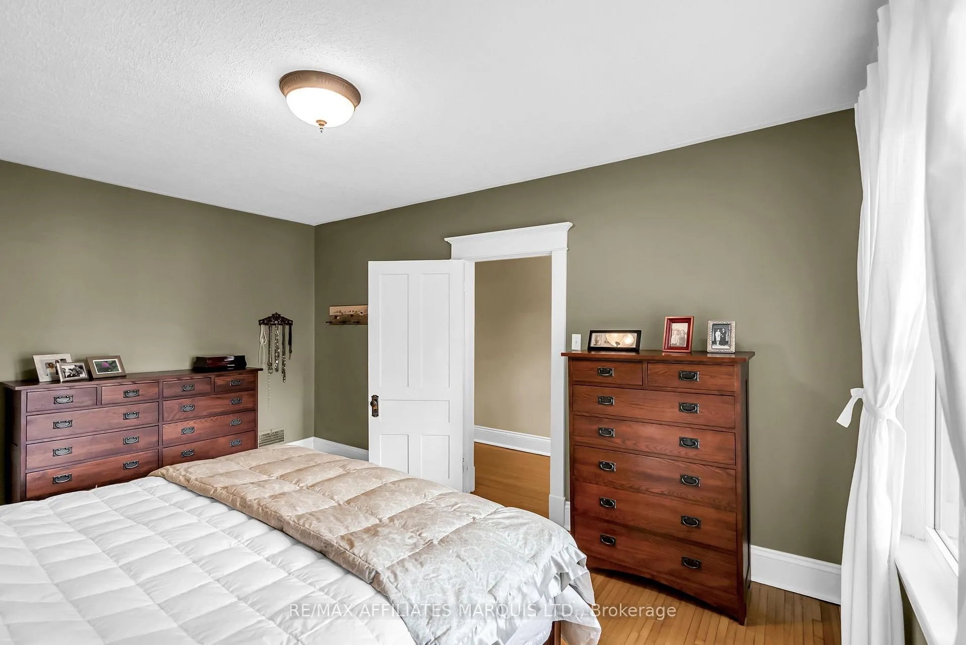 Photo 30 of 21 Peter Street, North Glengarry, Maxville — HOMEH
