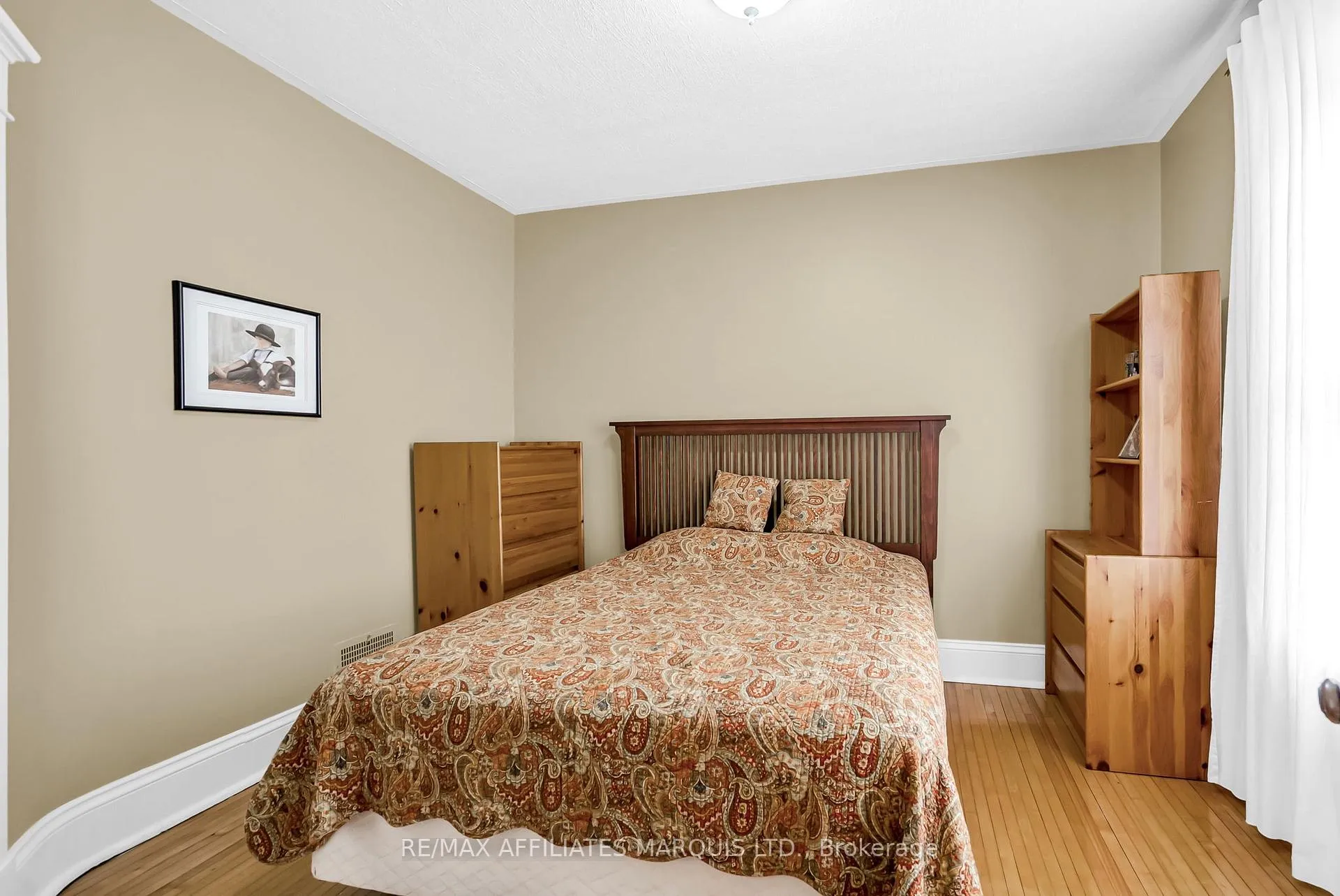 Photo 31 of 21 Peter Street, North Glengarry, Maxville — HOMEH