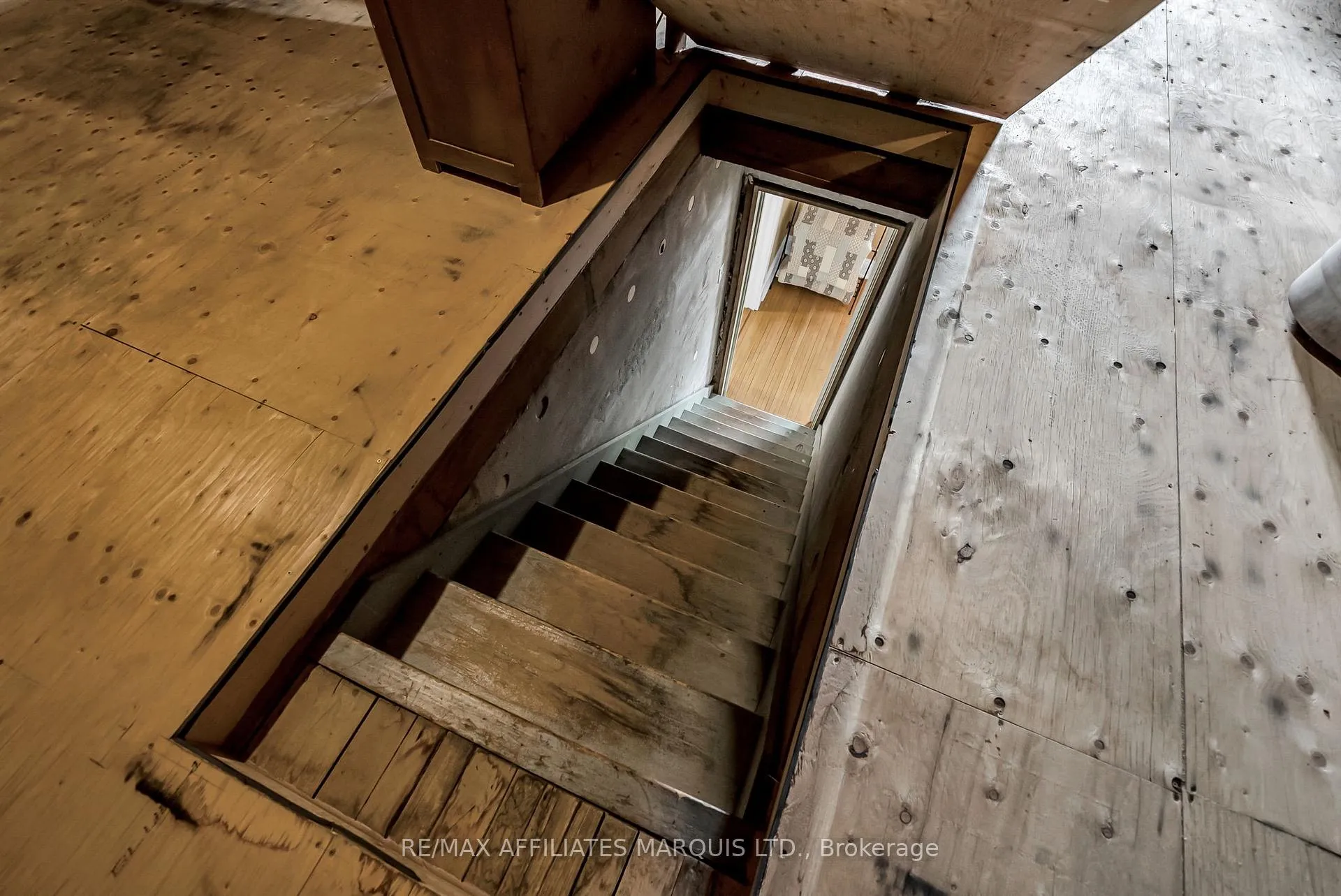 Photo 36 of 21 Peter Street, North Glengarry, Maxville — HOMEH