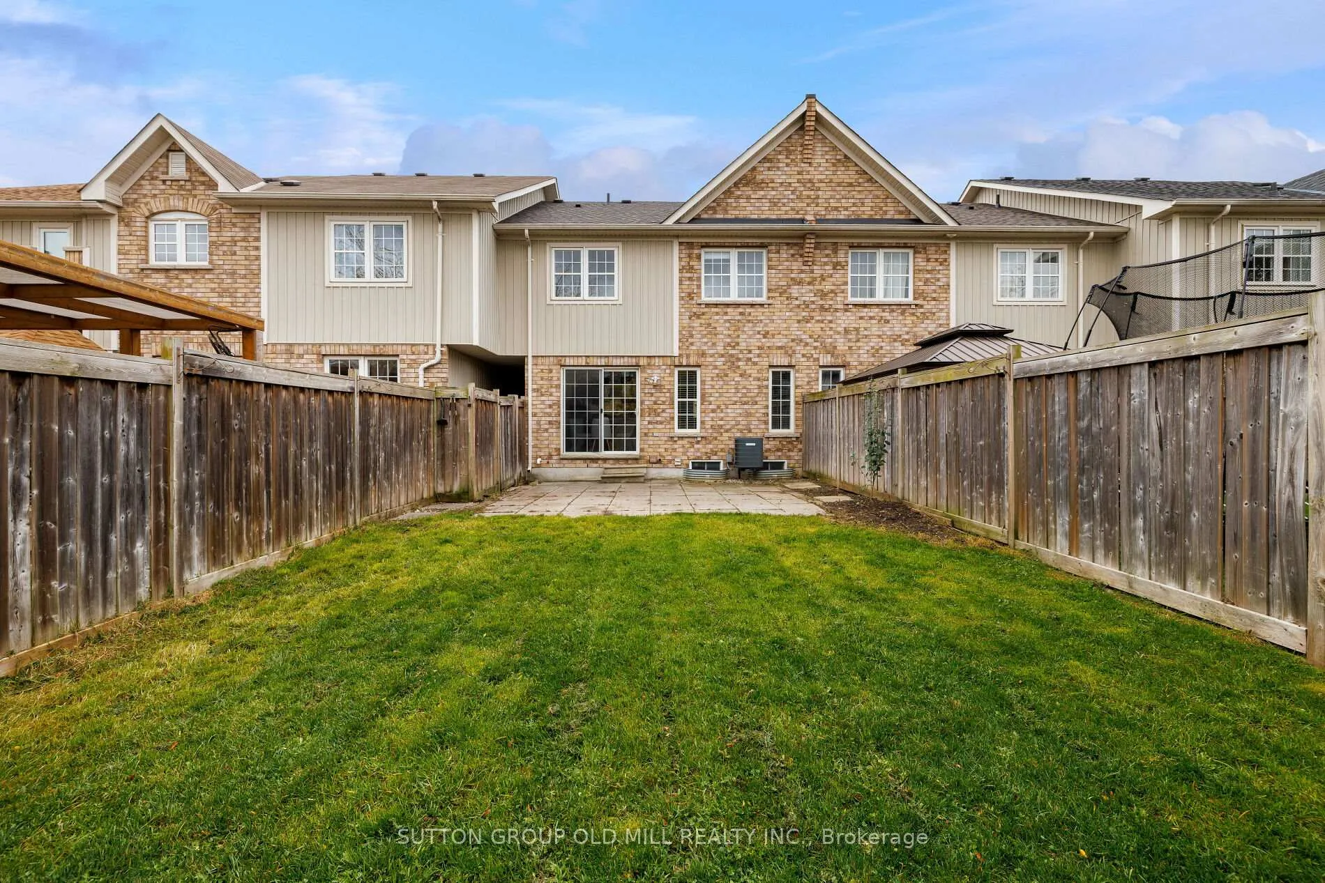 Photo 16 of 85 Barchester Crescent, Whitby, Brooklin — HOMEH