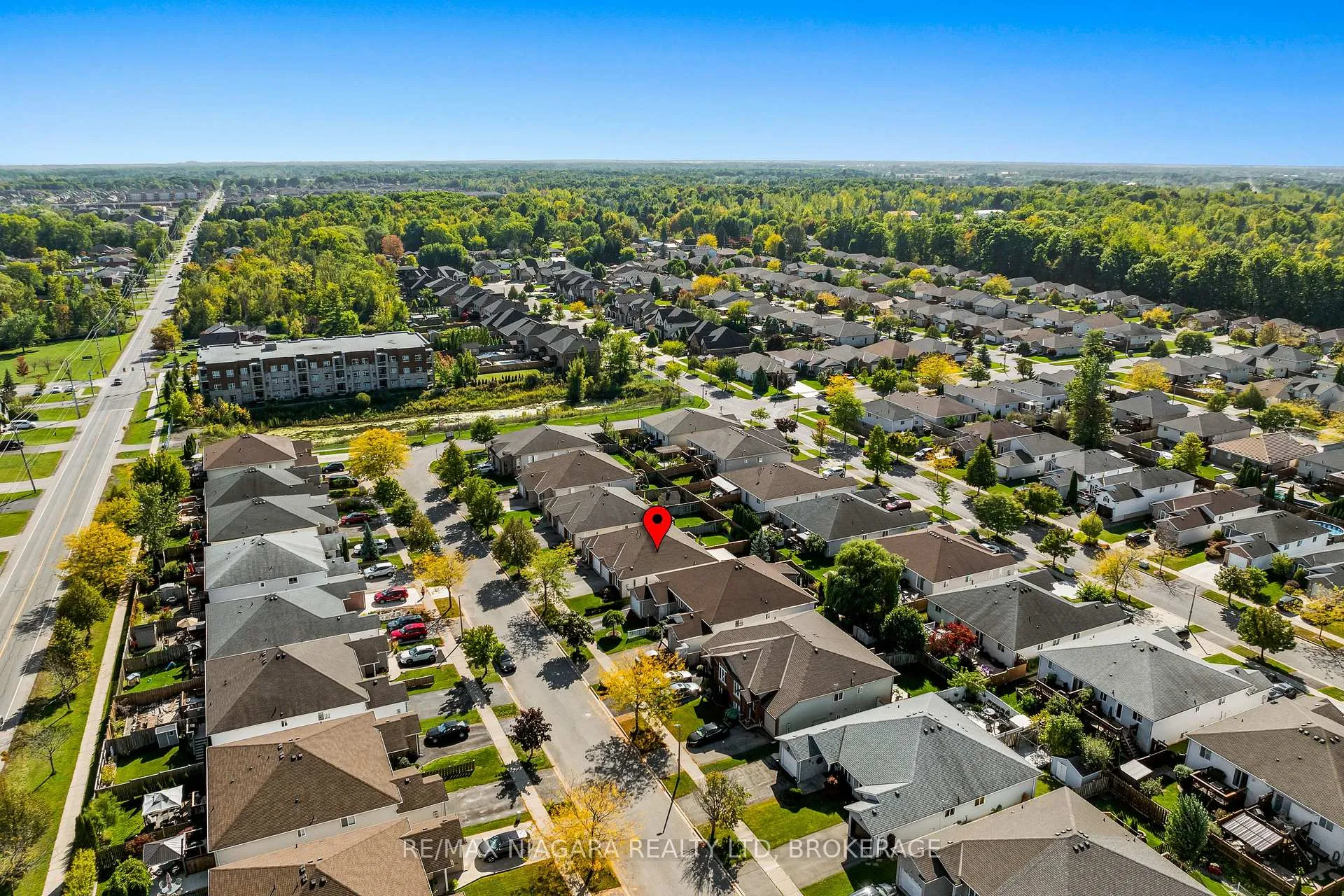 Photo 29 of 208 Autumn Crescent, Welland, West Welland — HOMEH