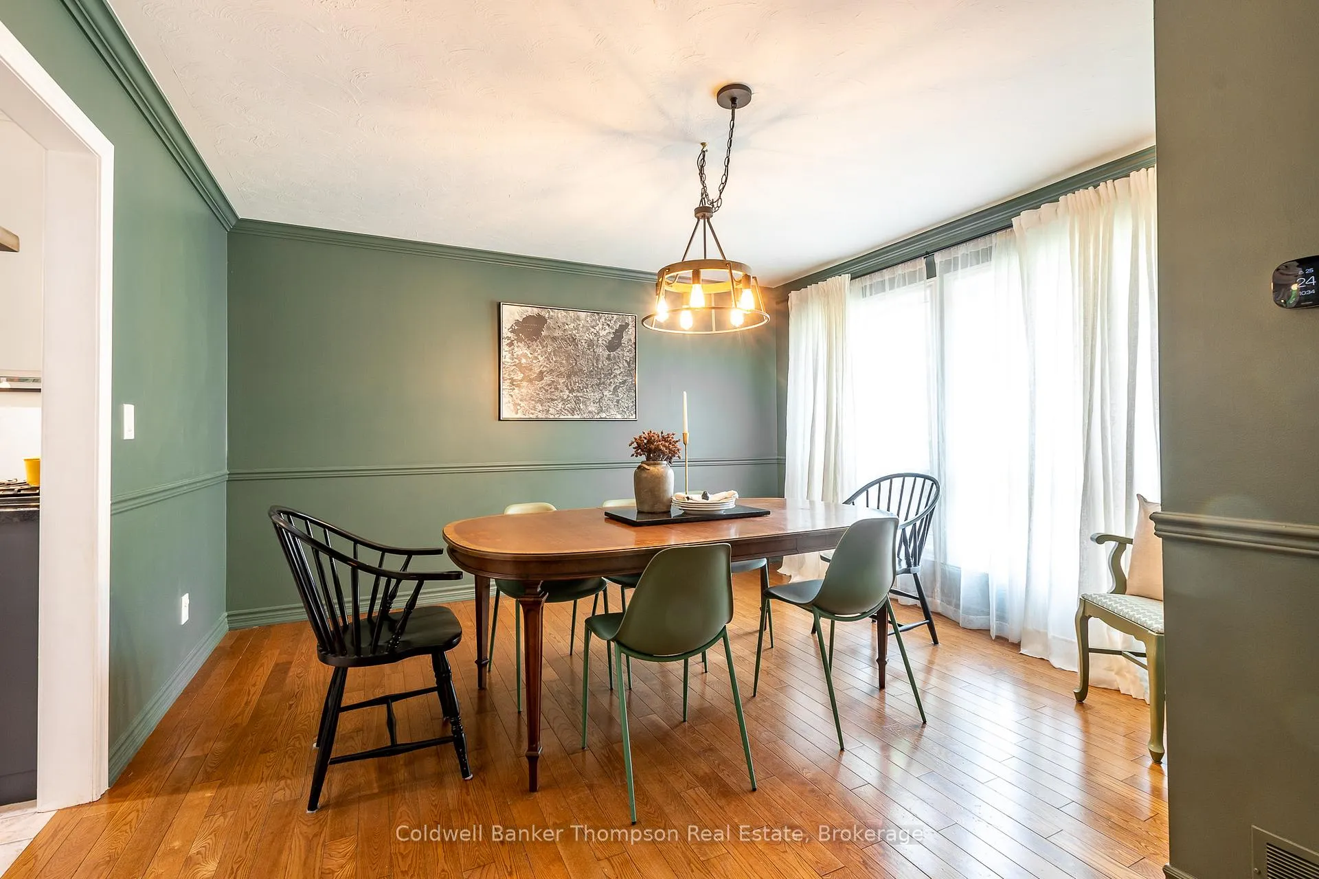 Photo 6 of 18 Sadler Drive, Bracebridge, Macaulay — HOMEH