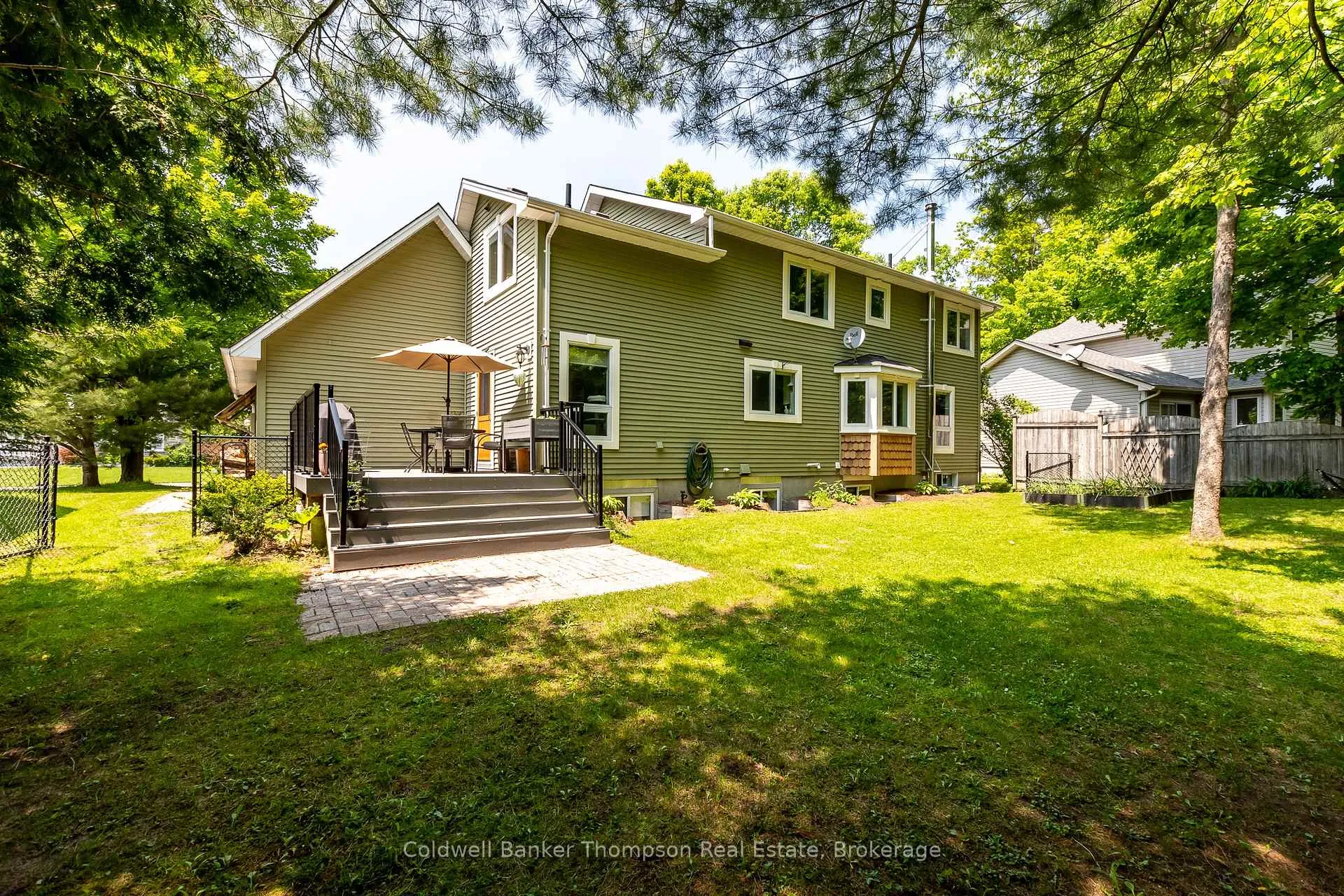 Photo 43 of 18 Sadler Drive, Bracebridge, Macaulay — HOMEH