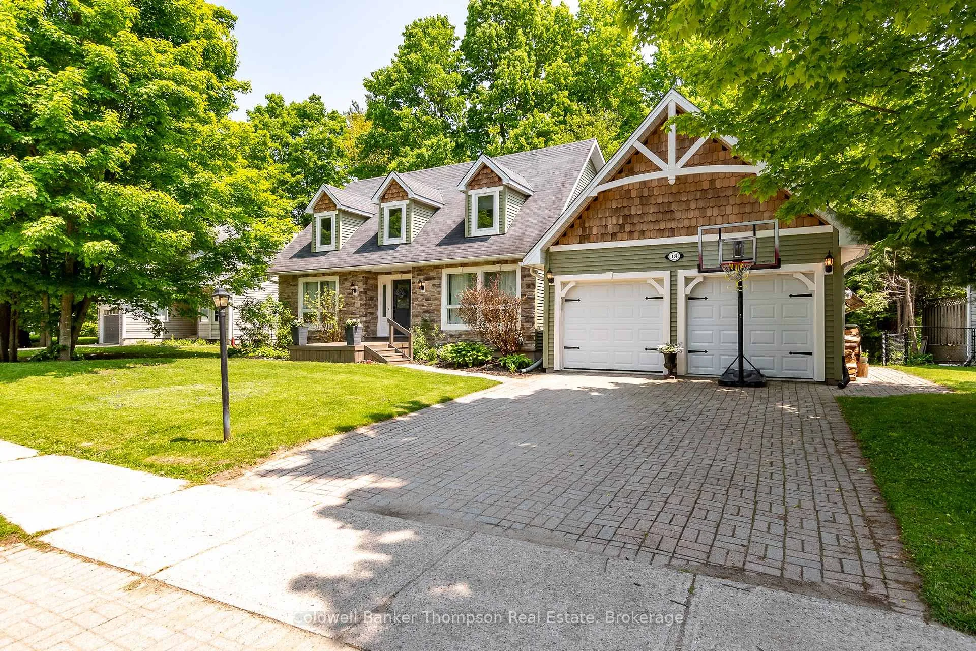 Photo 47 of 18 Sadler Drive, Bracebridge, Macaulay — HOMEH