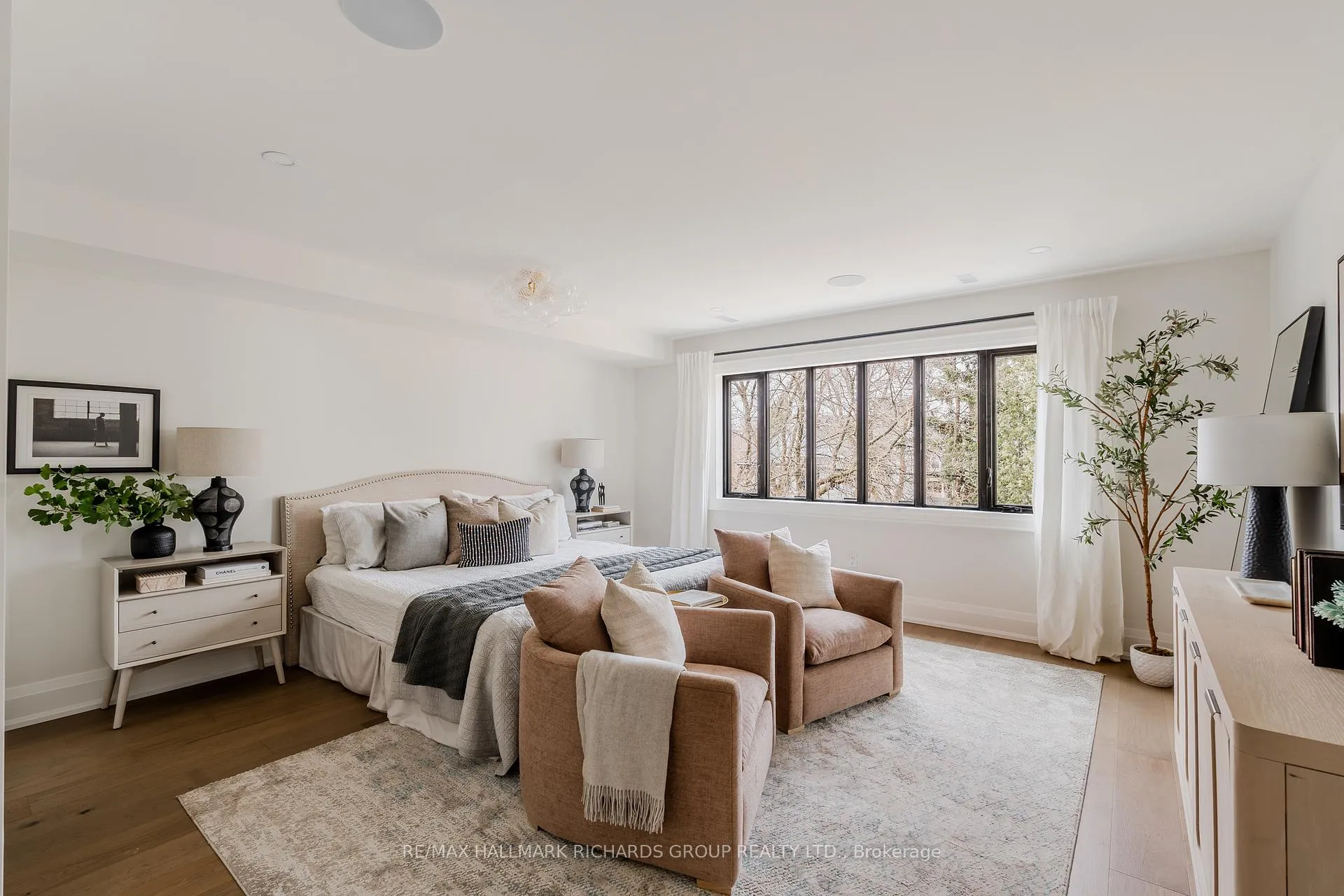 Photo 14 of 42A Elmer Avenue, Toronto, The Beaches — HOMEH