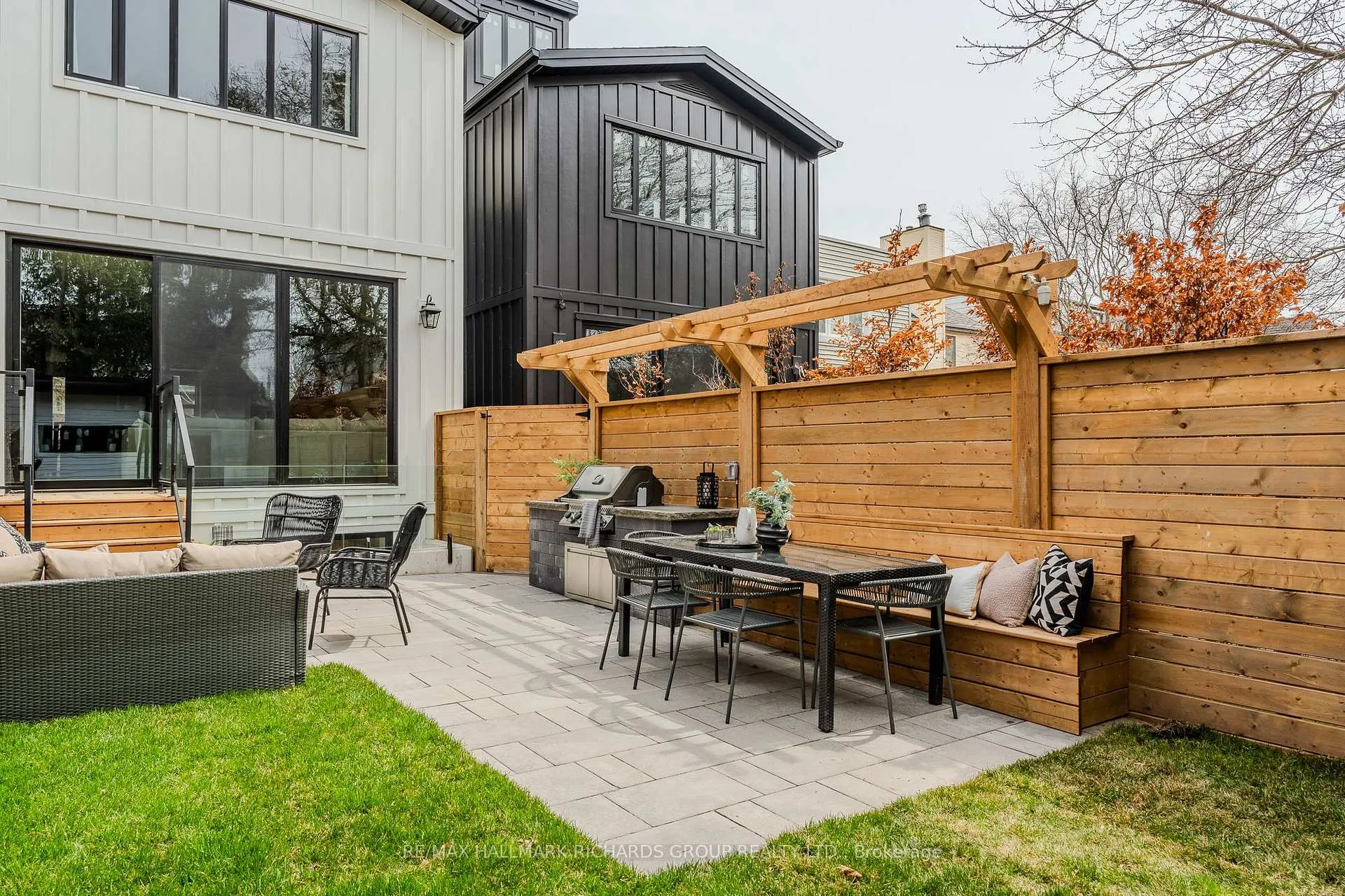 Photo 32 of 42A Elmer Avenue, Toronto, The Beaches — HOMEH