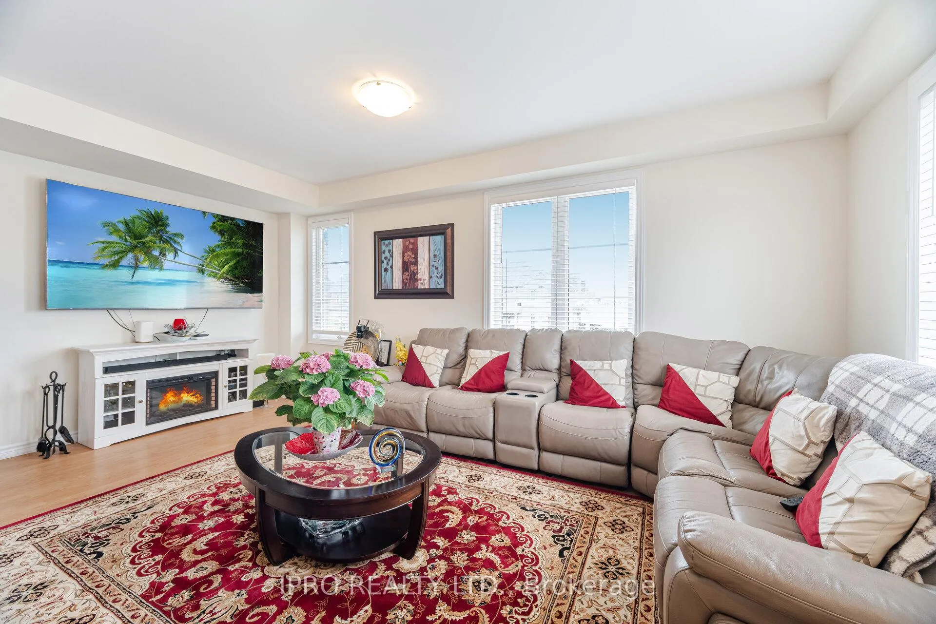 Photo 7 of 2097 Prestonvale Road, Clarington, Courtice — HOMEH