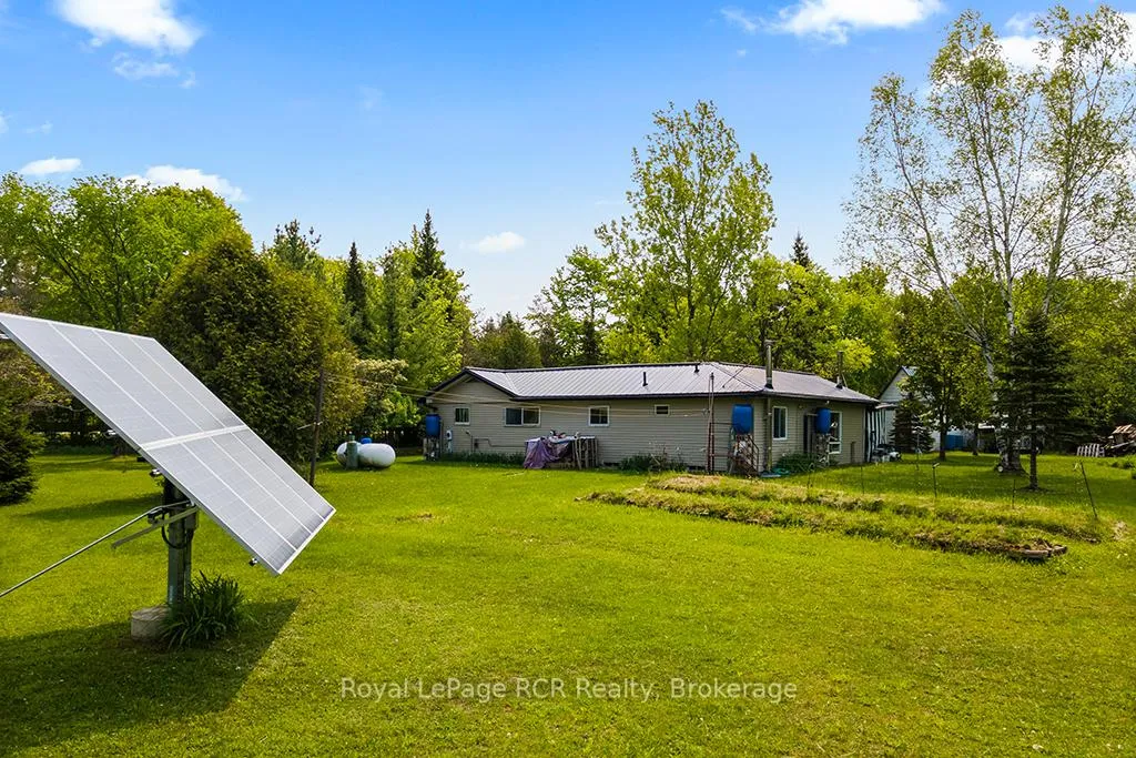 Photo 2 of 134746 Sideroad 15 Side Road, Grey Highlands — HOMEH