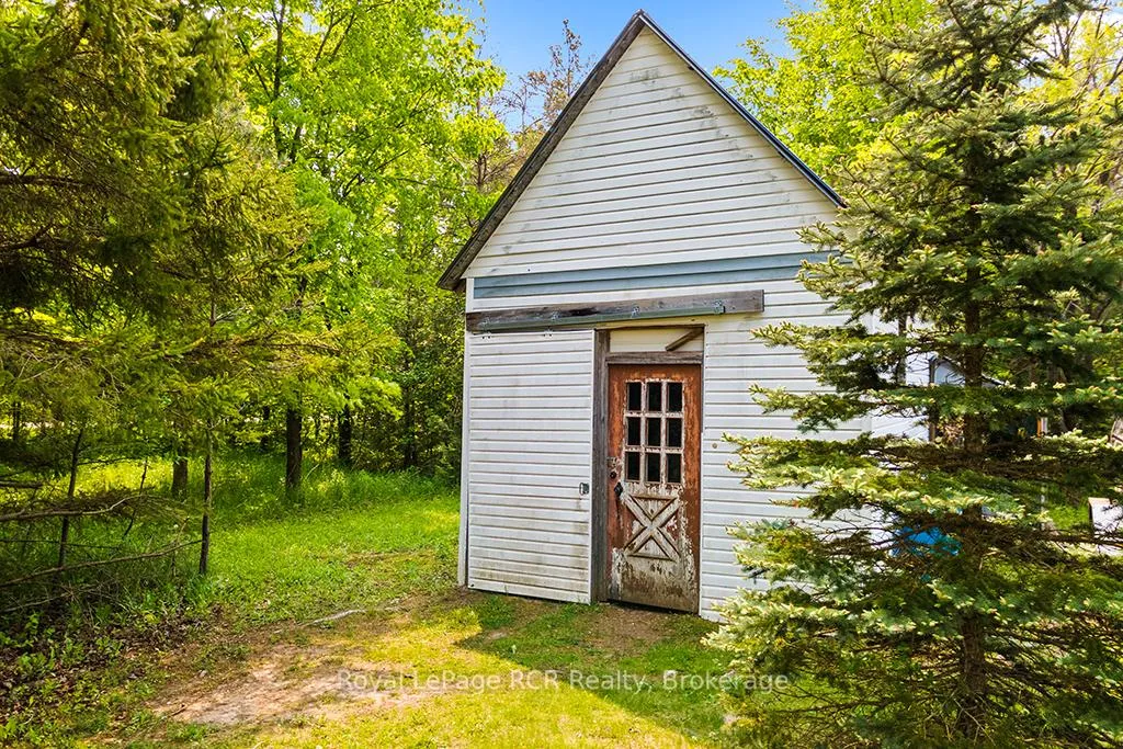 Photo 33 of 134746 Sideroad 15 Side Road, Grey Highlands — HOMEH